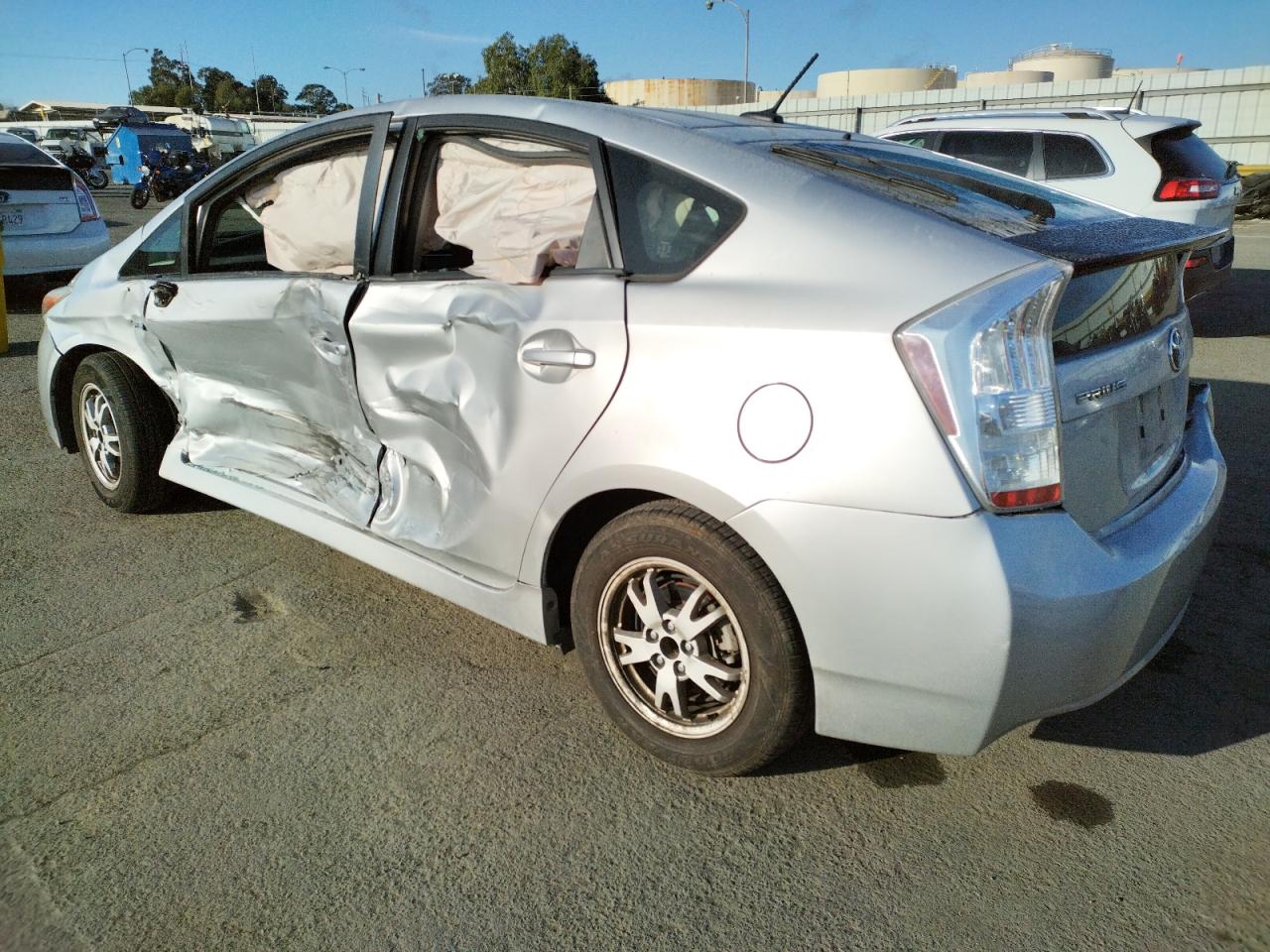 Photo 3 from auction – 2010 TOYOTA PRIUS with VIN JTDKN3DU8A5131920