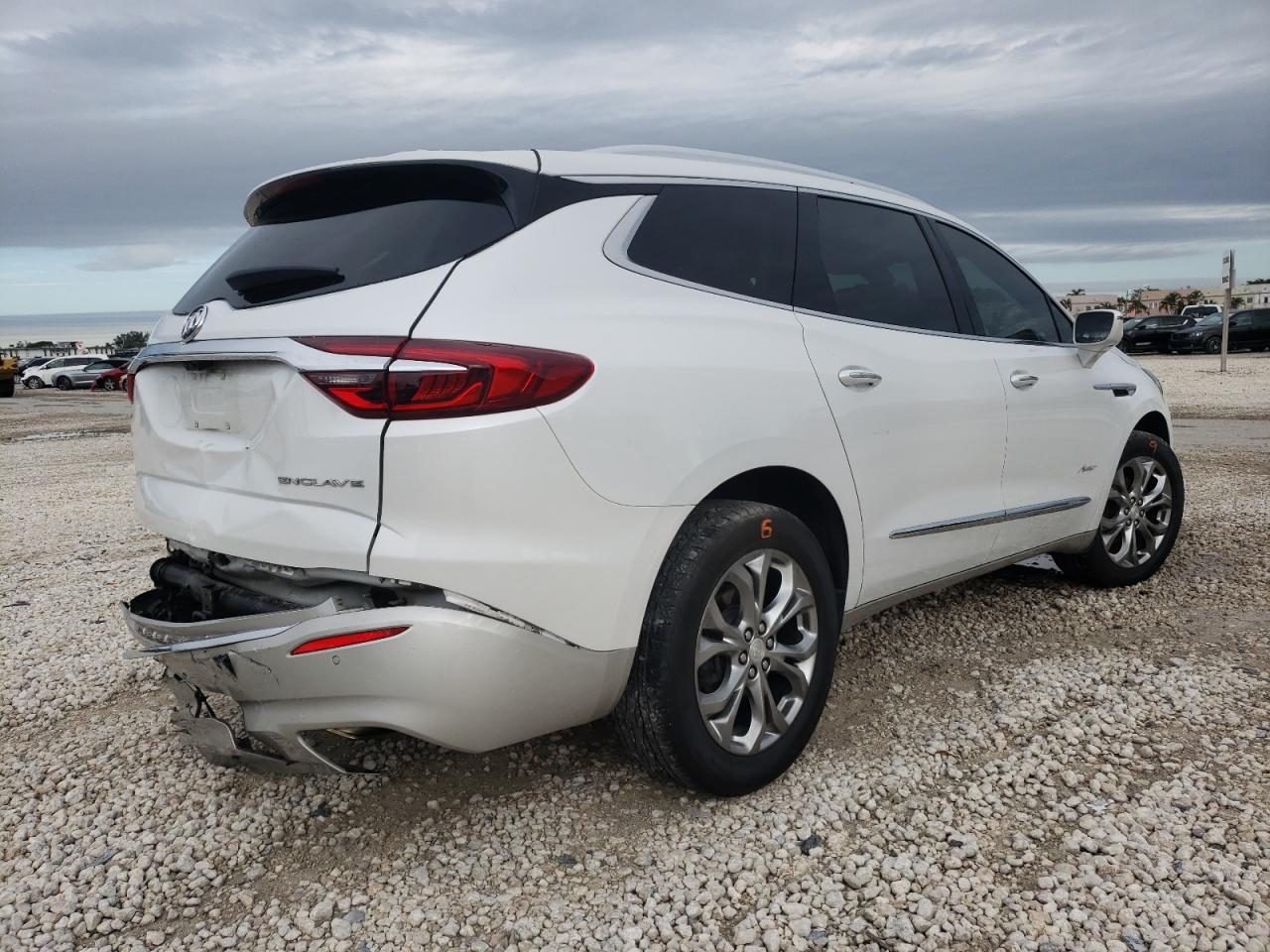 Photo 4 from auction – 2019 BUICK ENCLAVE AV with VIN 5GAERDKW4KJ242003