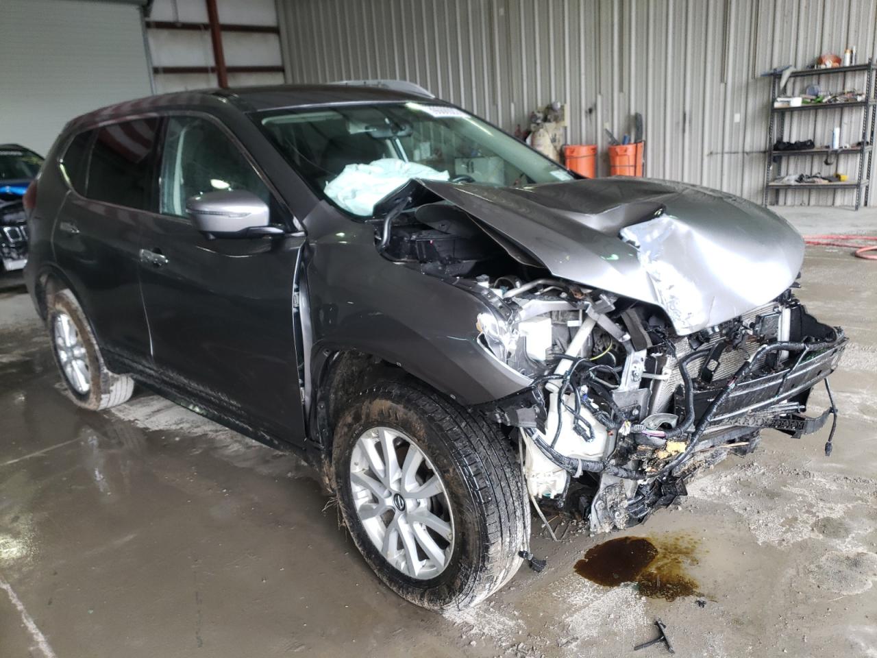 NISSAN ROGUE S 2018 with VIN KNMAT2MV6JP601550 - Photo from auction
