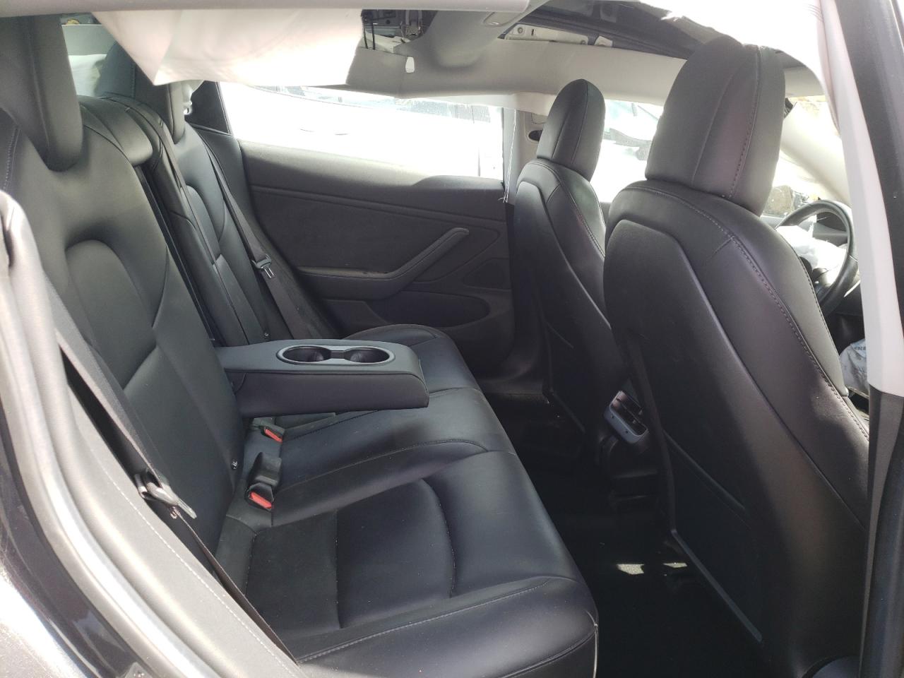 Photo 6 from auction – 2018 TESLA MODEL 3 with VIN 5YJ3E1EA1JF042556