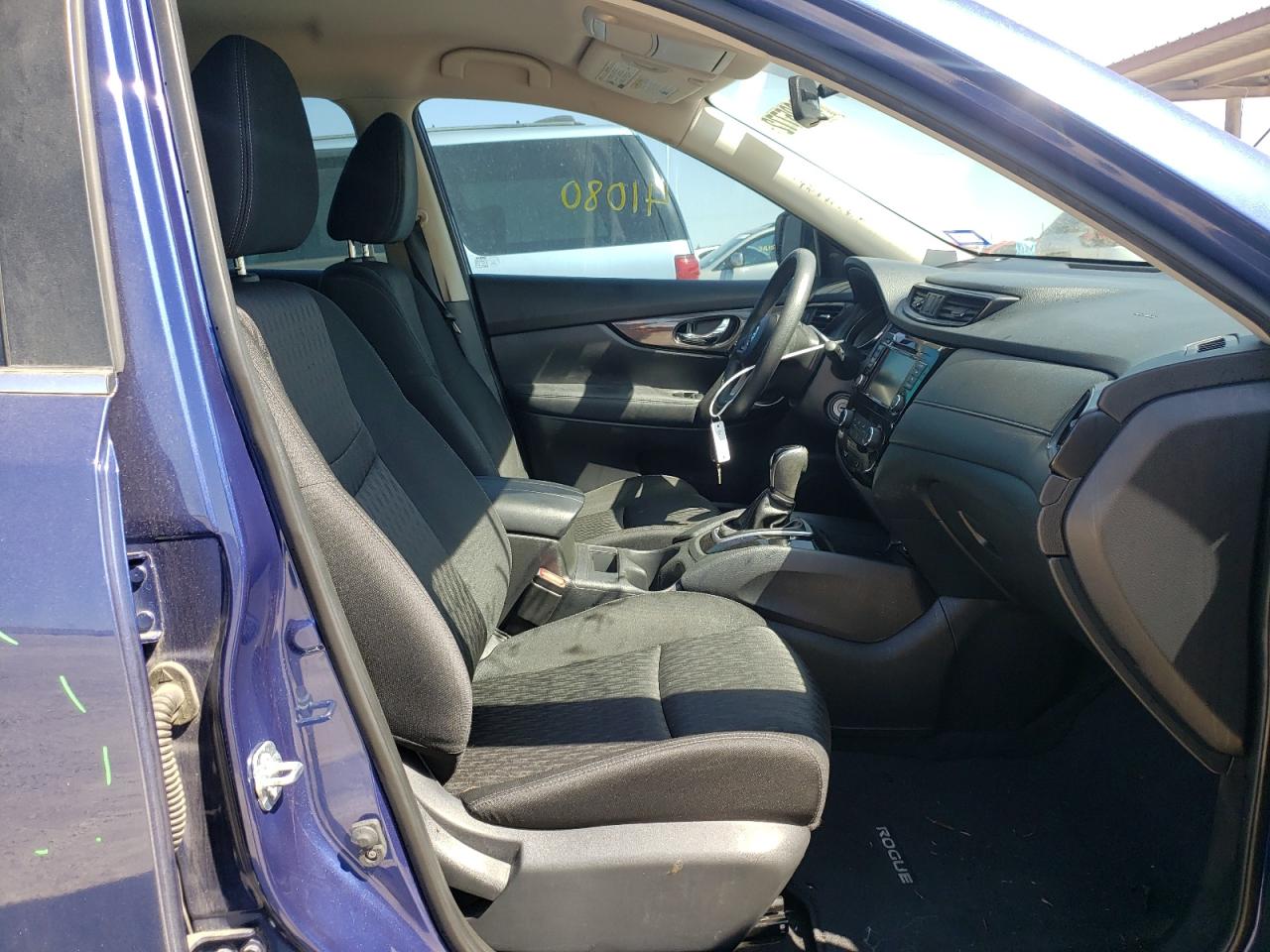 Photo 5 from auction – 2018 NISSAN ROGUE S with VIN KNMAT2MT5JP617009
