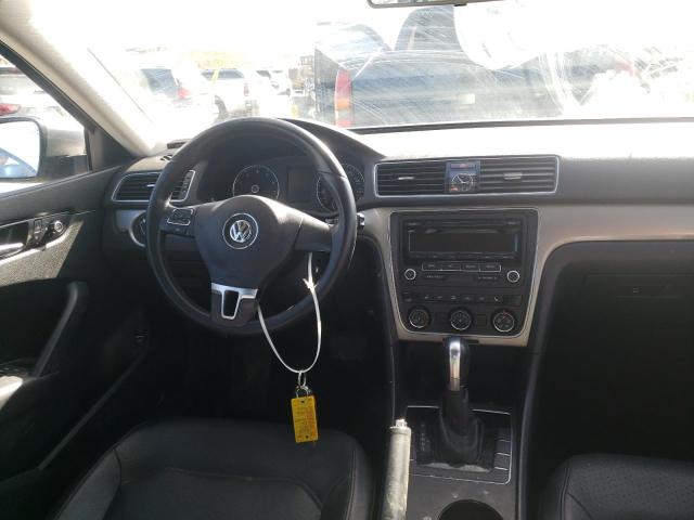 Photo 9 from auction – 2014 VOLKSWAGEN PASSAT S with VIN 1VWAS7A35EC060858
