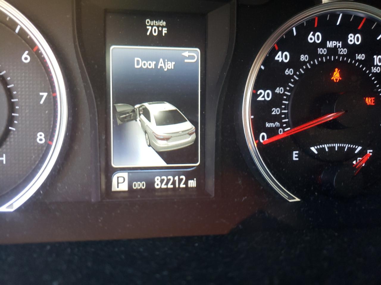Photo 8 from auction – 2017 TOYOTA CAMRY LE with VIN 4T1BF1FK5HU806180