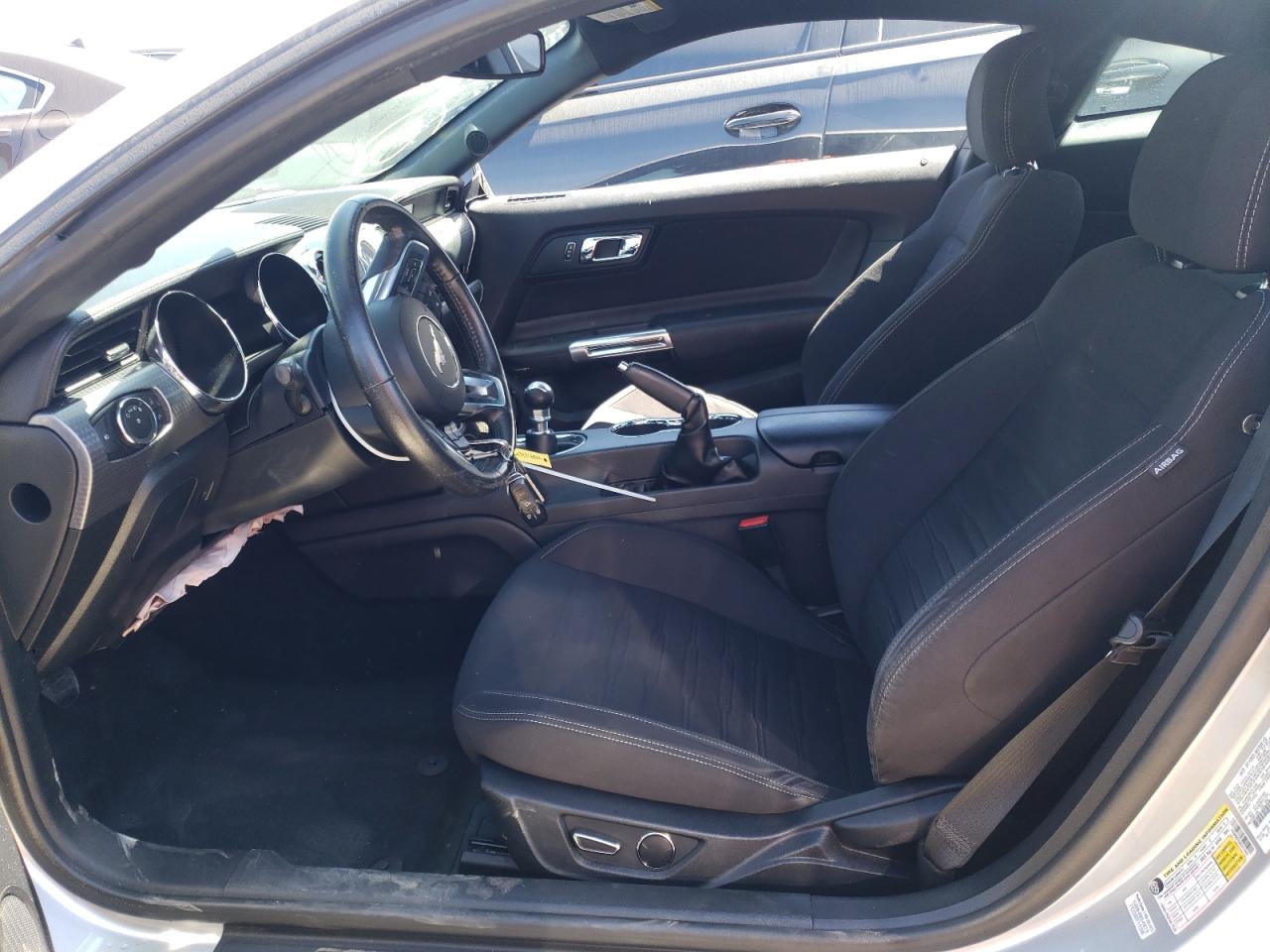 Photo 5 from auction – 2016 FORD MUSTANG GT with VIN 1FA6P8CF0G5317848