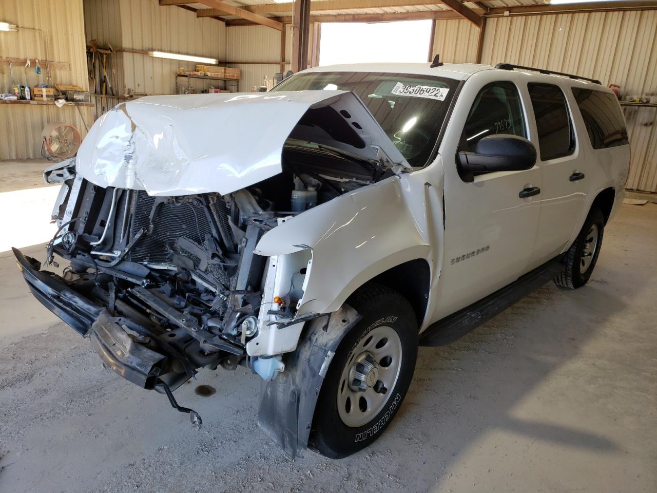 Photo 2 from auction – 2012 CHEVROLET SUBURBAN C with VIN 1GNSC5E08CR327548