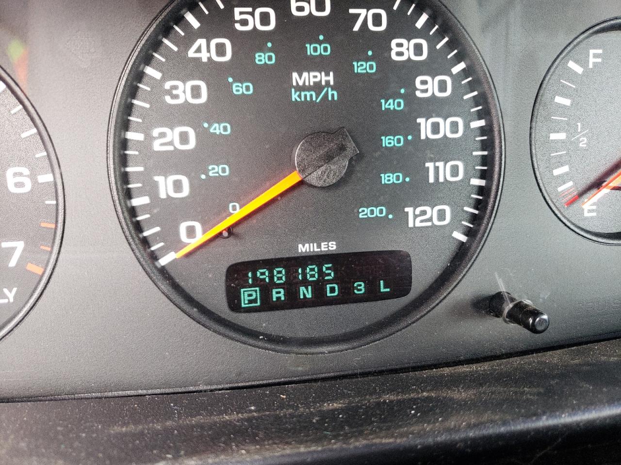 Photo 8 from auction – 1998 DODGE STRATUS with VIN 1B3EJ46X3WN103716