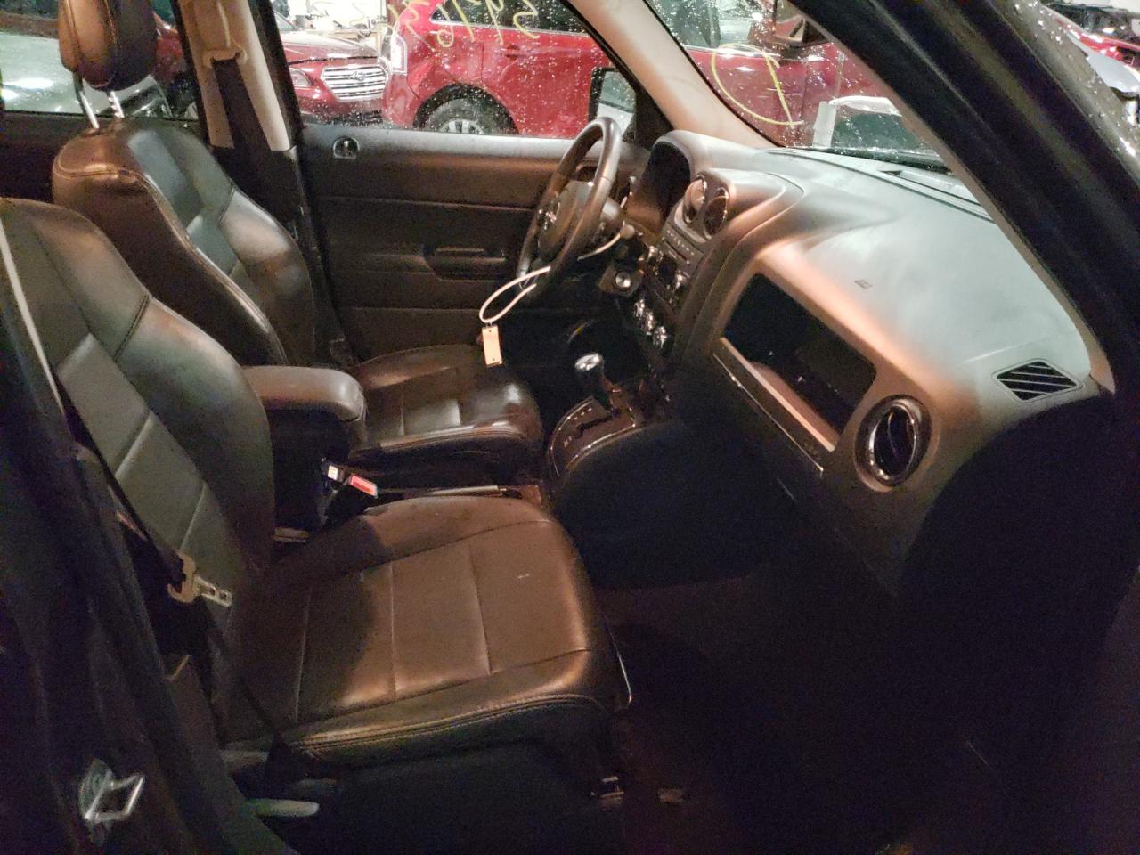 Photo 5 from auction – 2015 JEEP PATRIOT LA with VIN 1C4NJPFA3FD367715