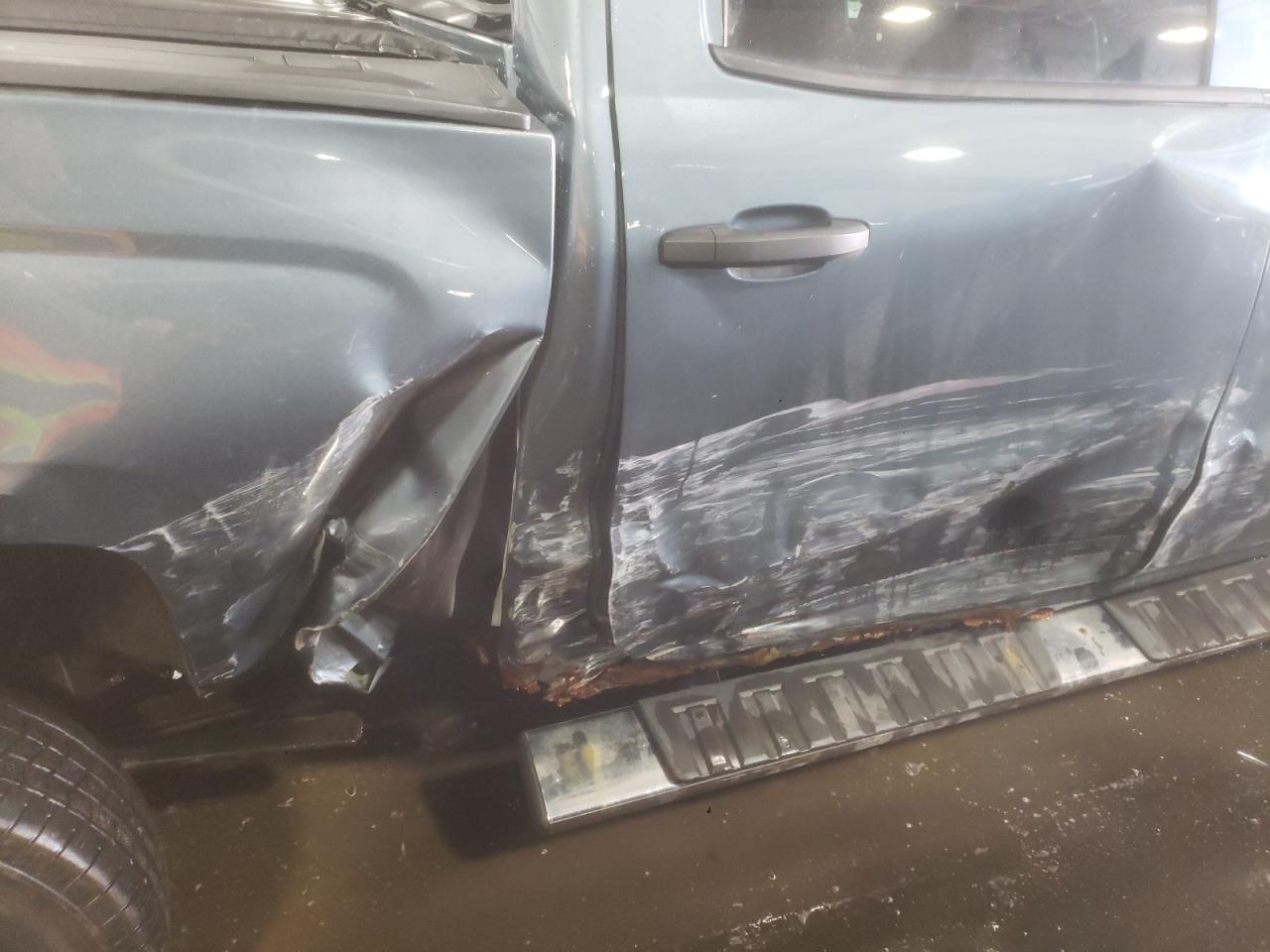 Photo 9 from auction – 2014 CHEVROLET SILVERADO with VIN 3GCUKREC1EG236498