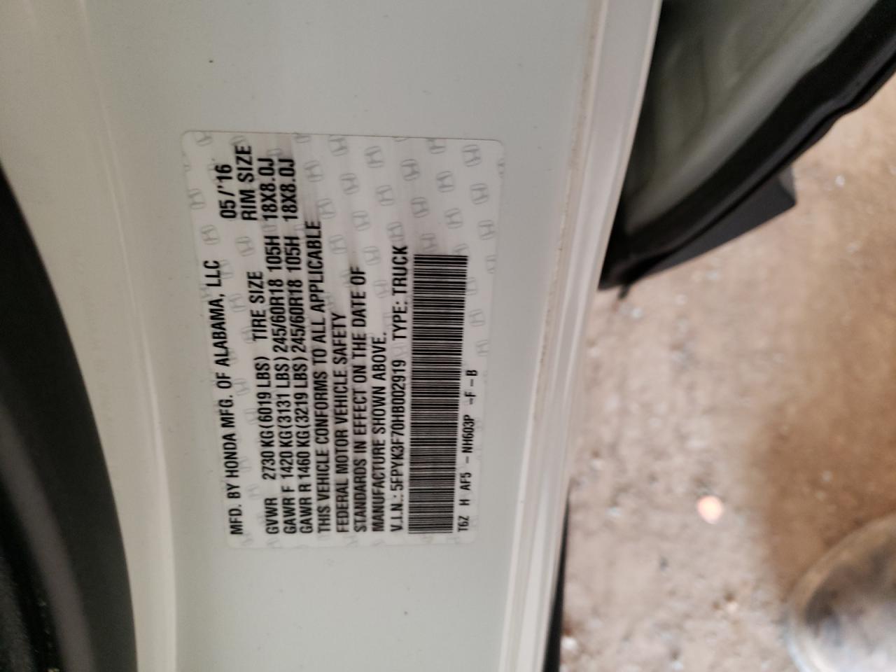 Photo 10 from auction – 2017 HONDA RIDGELINE with VIN 5FPYK3F70HB002919