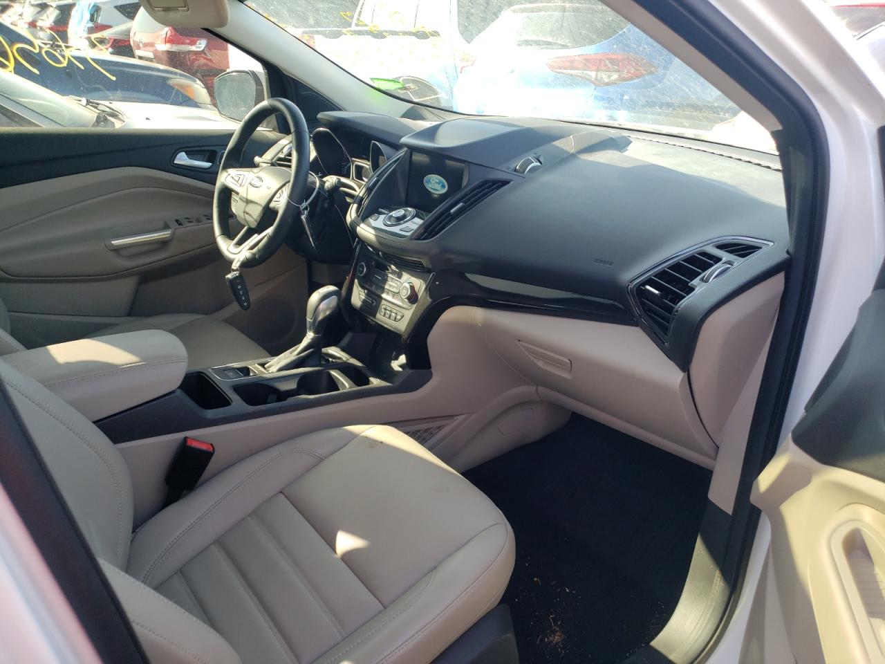 Photo 5 from auction – 2019 FORD ESCAPE TIT with VIN 1FMCU9J97KUC53665