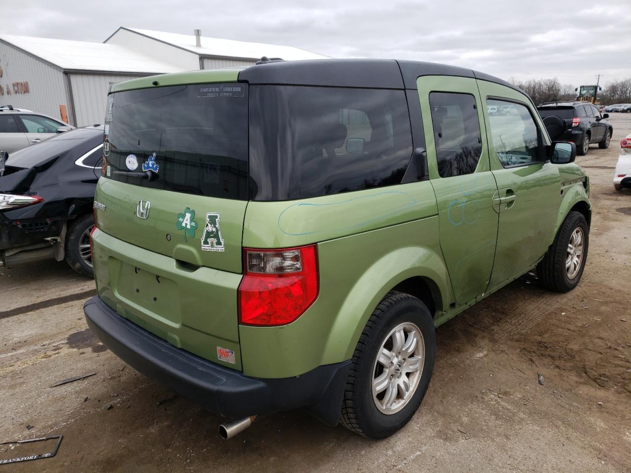 Photo 4 from auction – 2006 HONDA ELEMENT EX with VIN 5J6YH18786L007315
