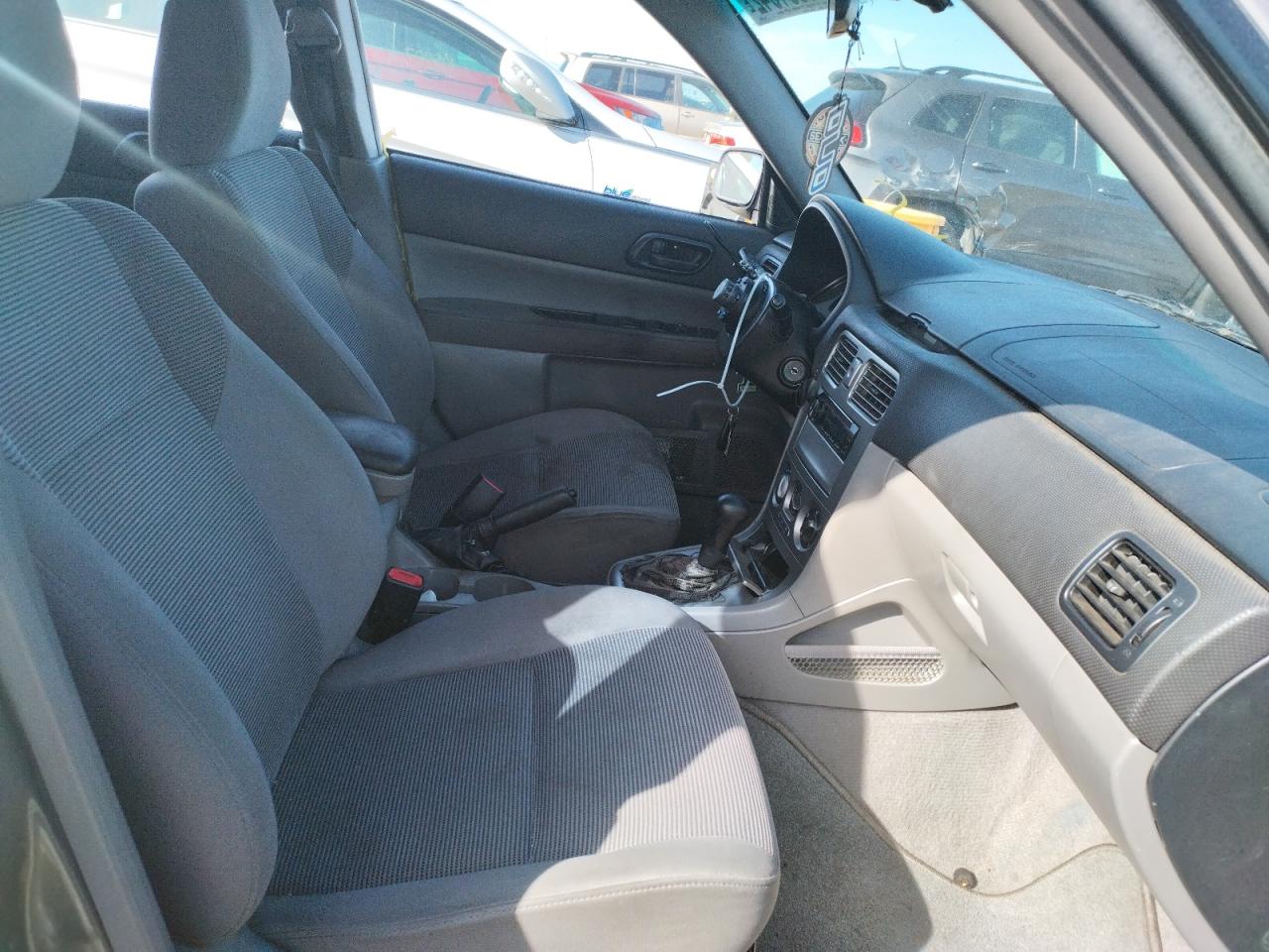 Photo 5 from auction – 2006 SUBARU FORESTER 2 with VIN JF1SG636X6H759939