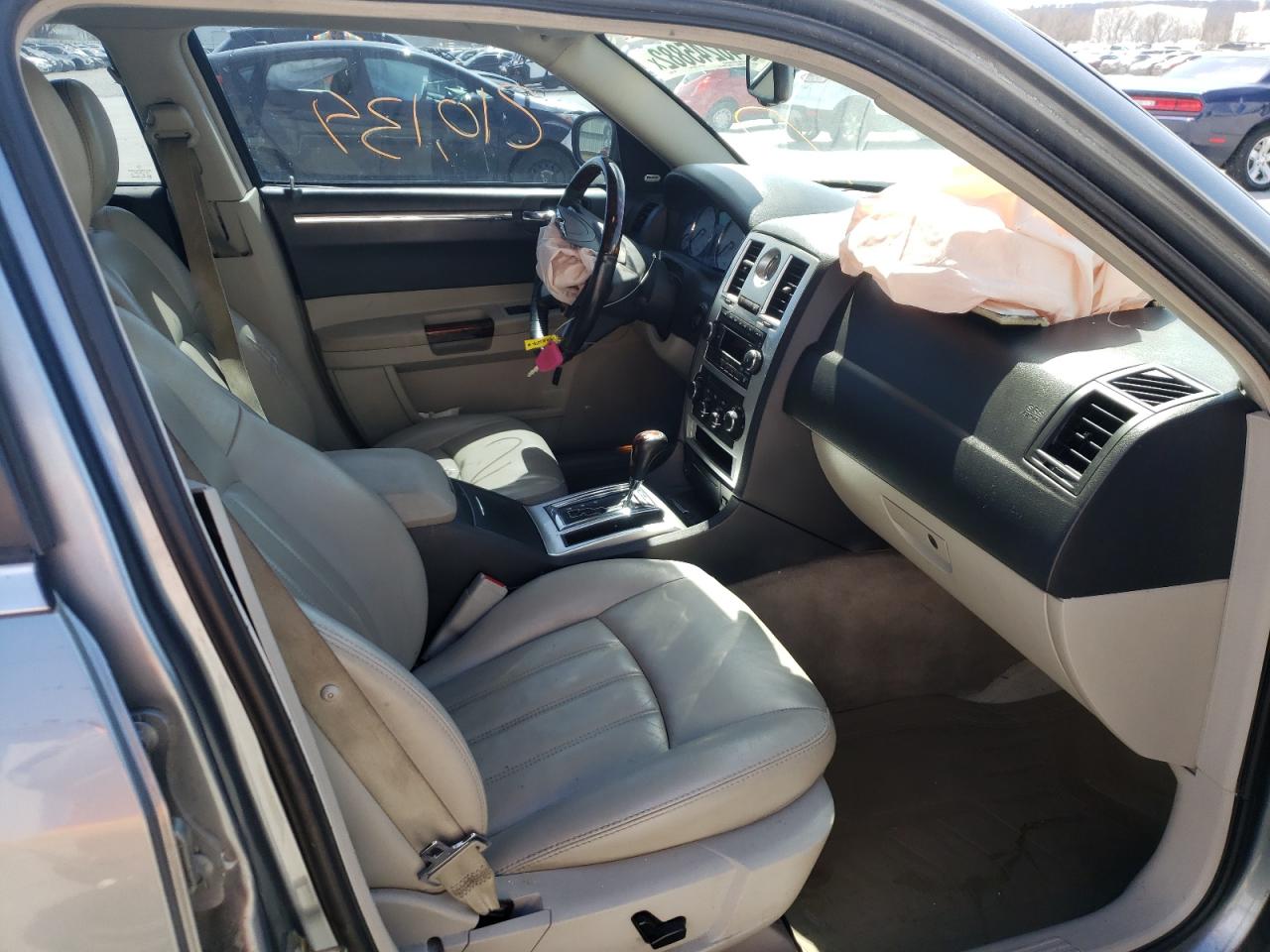صورة رقم 5 من المزاد - 2006 CHRYSLER 300C مع VIN 2C3KA63H76H430952