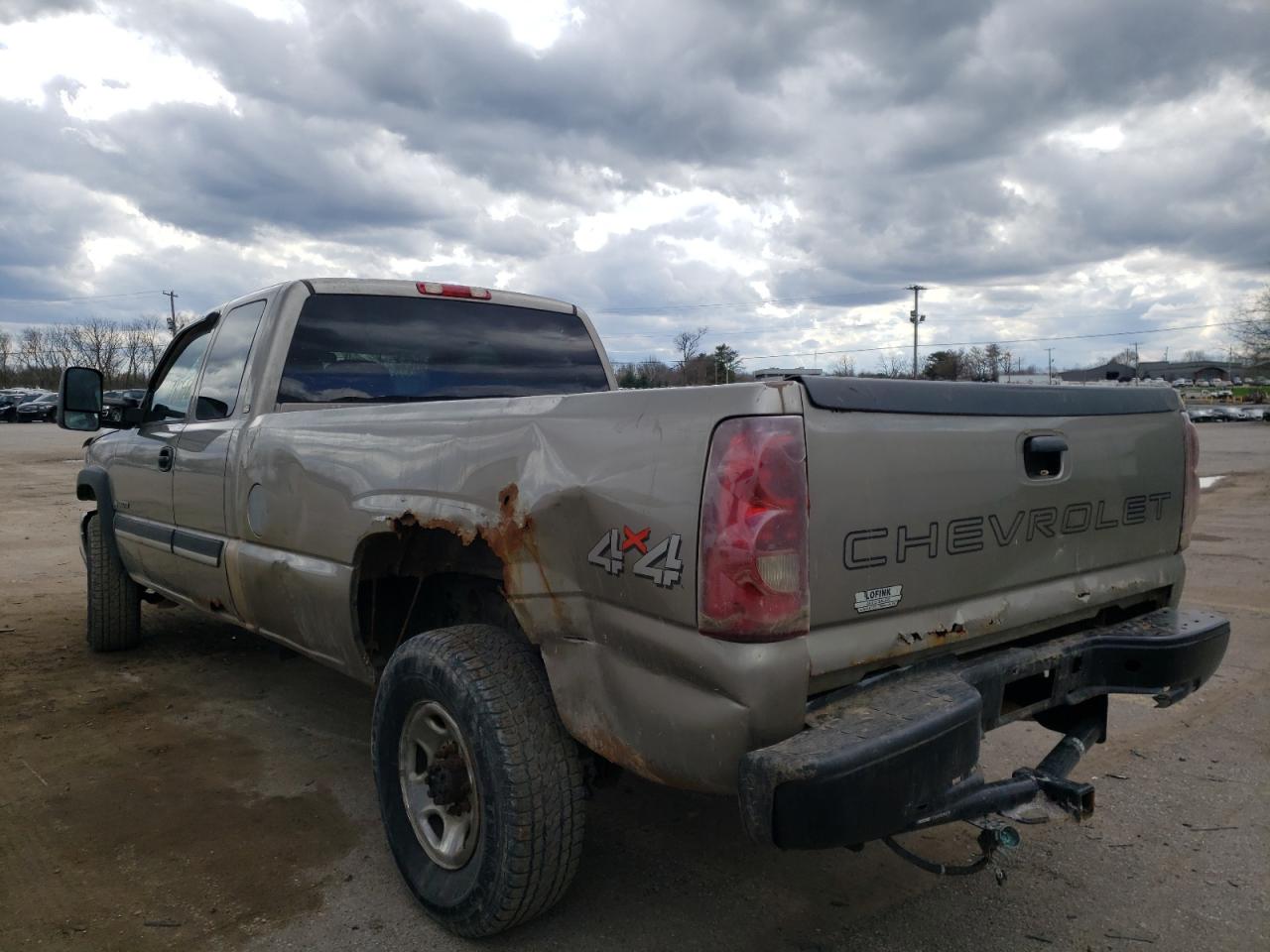 Foto 3 de la subasta – 2003 CHEVROLET SILVERADO con VIN 1GCHK29U13E307280