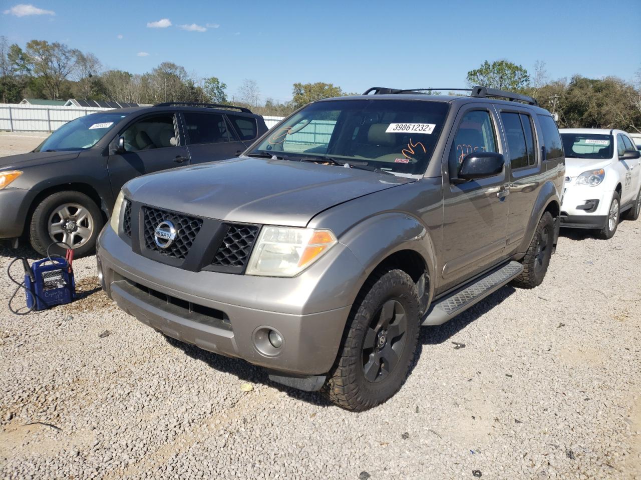 Photo 2 from auction – 2007 NISSAN PATHFINDER with VIN 5N1AR18U67C625322