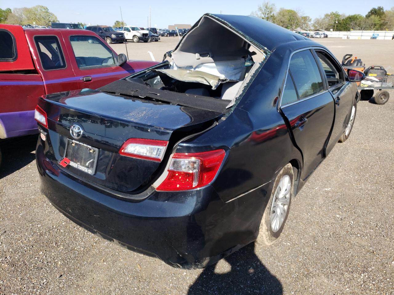 Photo 4 from auction – 2012 TOYOTA CAMRY BASE with VIN 4T1BF1FKXCU621888
