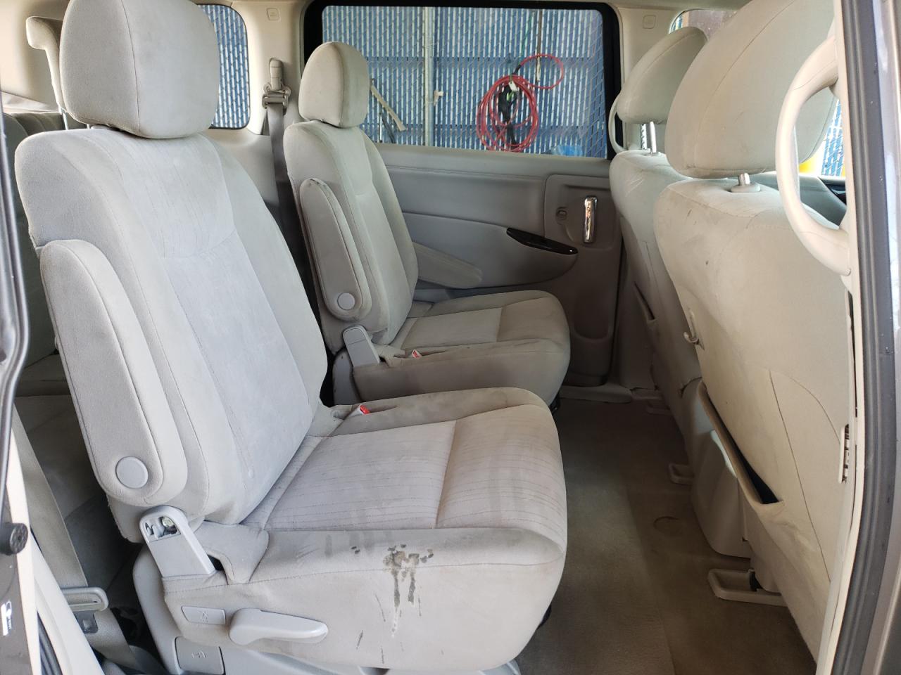 Photo 6 from auction – 2011 NISSAN QUEST S with VIN JN8AE2KP6B9011986