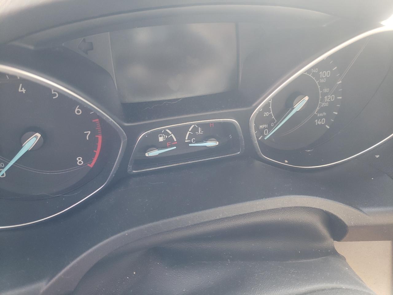 Photo 8 from auction – 2018 FORD ESCAPE SEL with VIN 1FMCU9HD9JUA23425