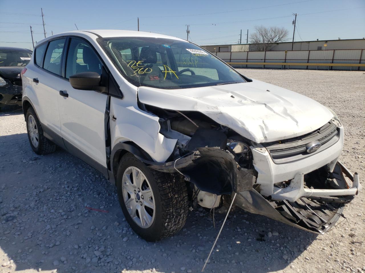 FORD ESCAPE S 2014 with VIN 1FMCU0F72EUC00833 - Photo from auction