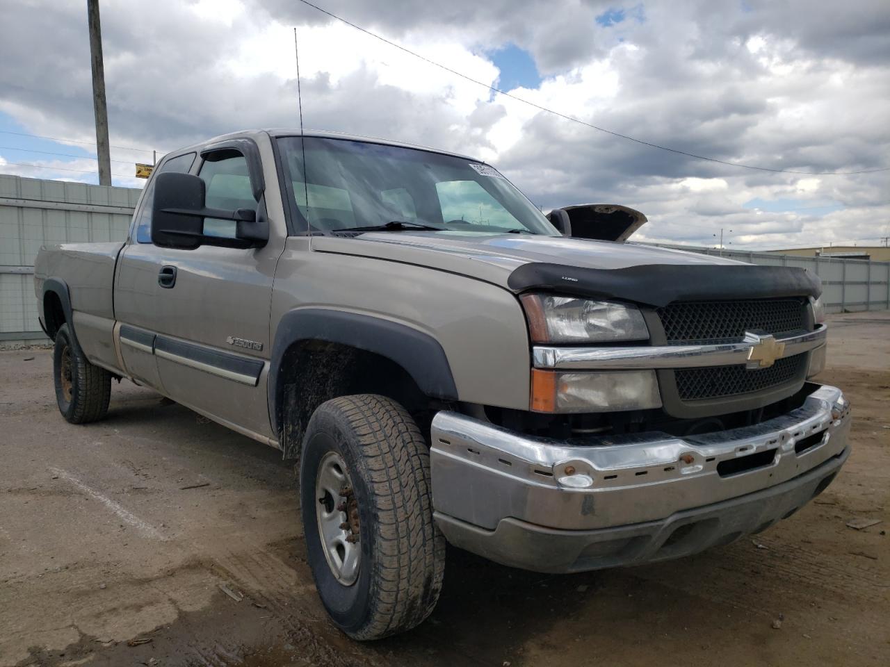 CHEVROLET SILVERADO 2003 with VIN 1GCHK29U13E307280 - Photo from auction