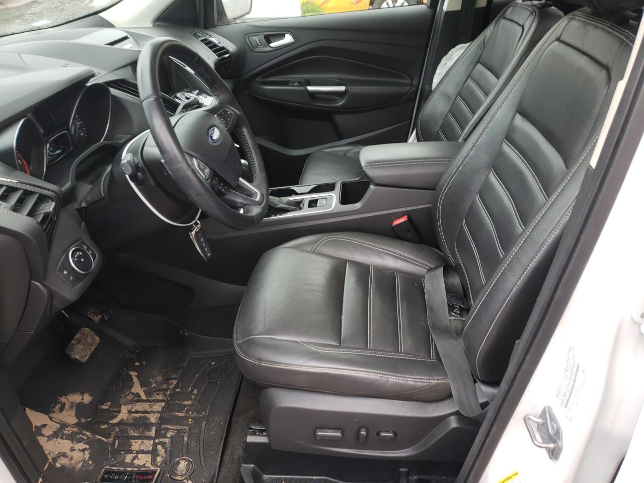 Photo 5 from auction – 2017 FORD ESCAPE TIT with VIN 1FMCU9JD1HUE82209