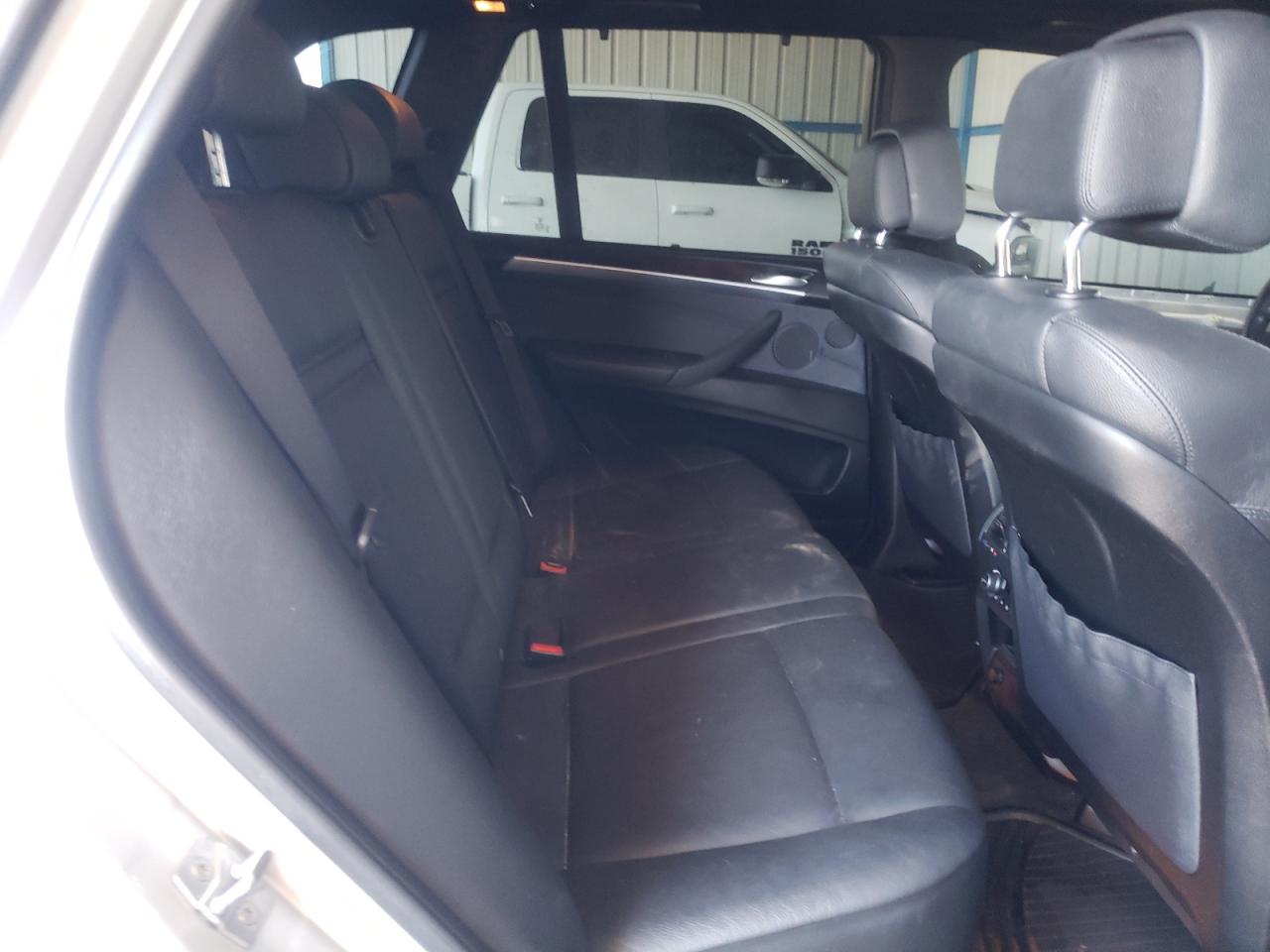 Photo 6 from auction – 2012 BMW X5 XDRIVE5 with VIN 5UXZV8C50CL423516