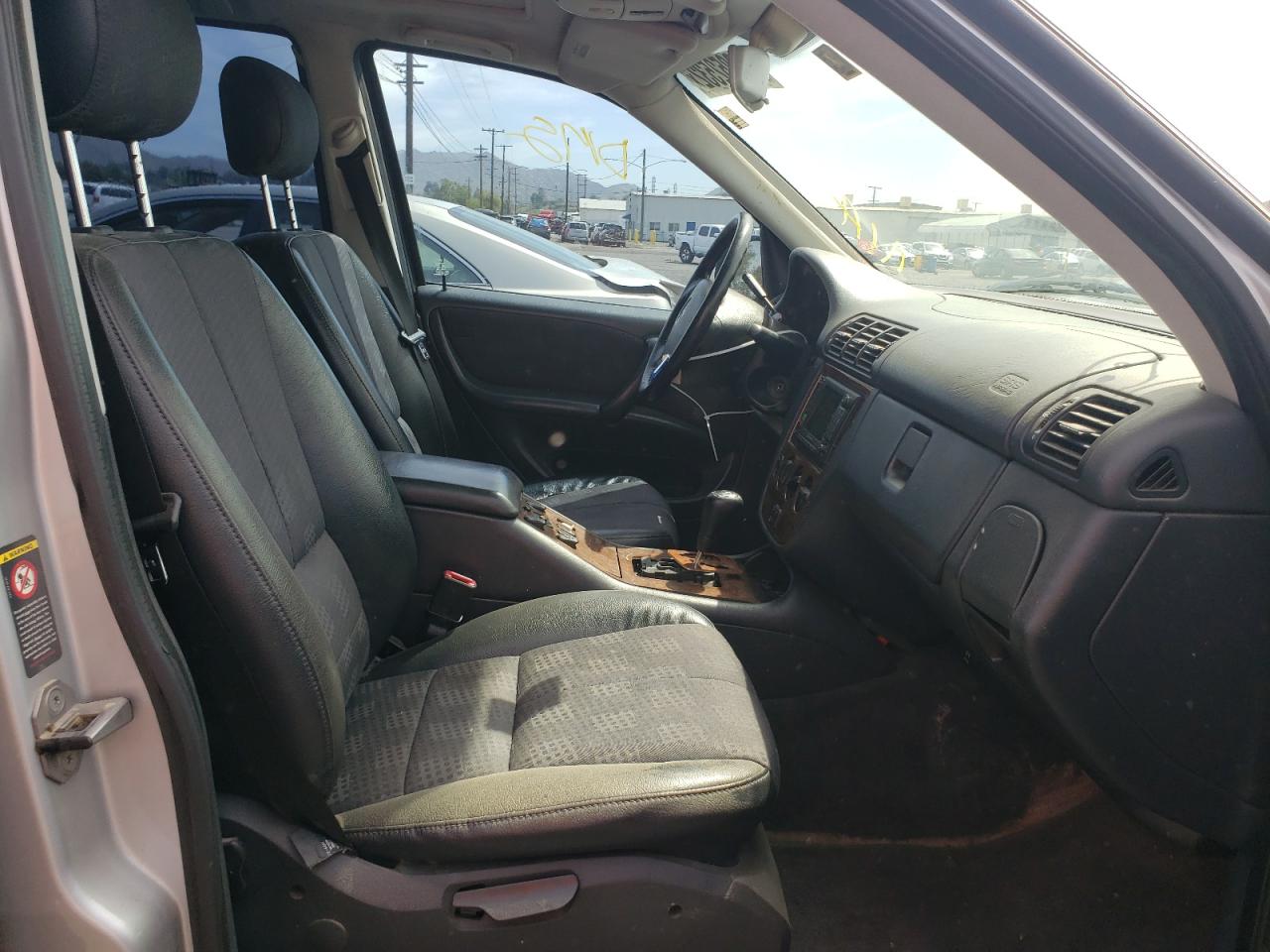 Photo 5 from auction – 2000 MERCEDES-BENZ ML 320 with VIN 4JGAB54E1YA195478