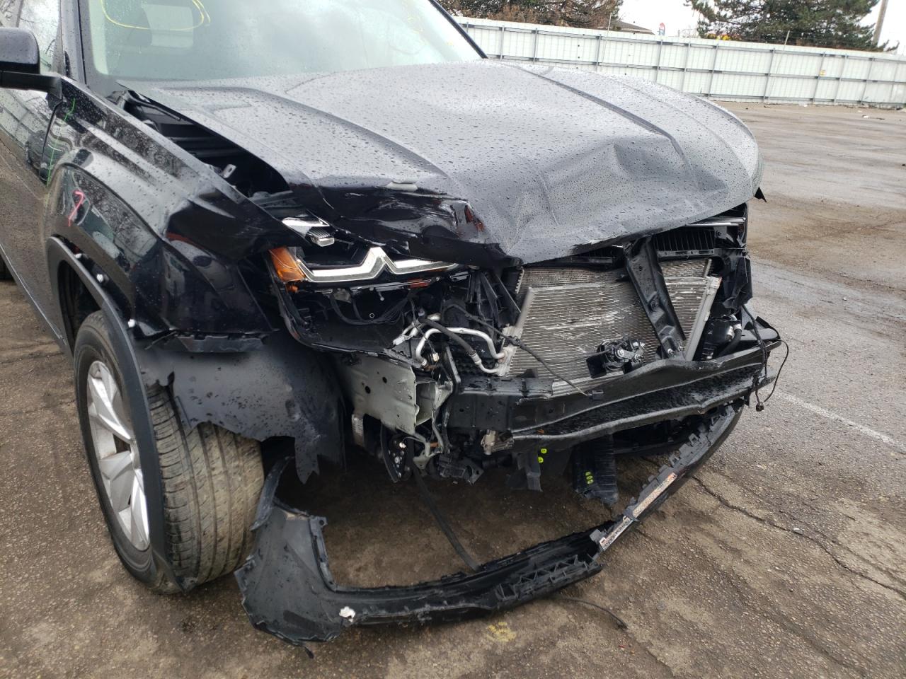 Photo 9 from auction – 2019 VOLKSWAGEN ATLAS SE with VIN 1V2LR2CA3KC549999