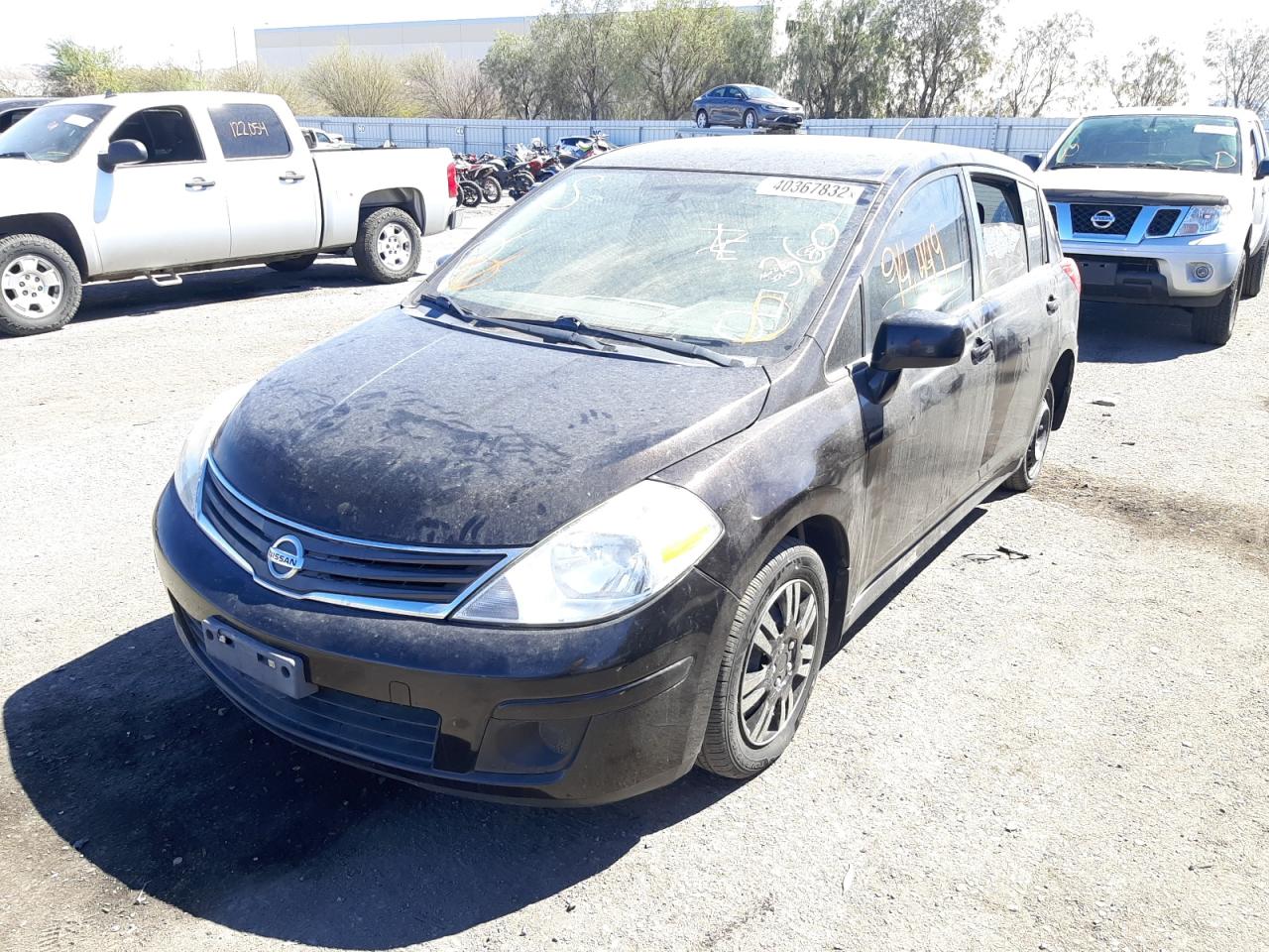Photo 2 from auction – 2011 NISSAN VERSA S with VIN 3N1BC1CP7BL483655