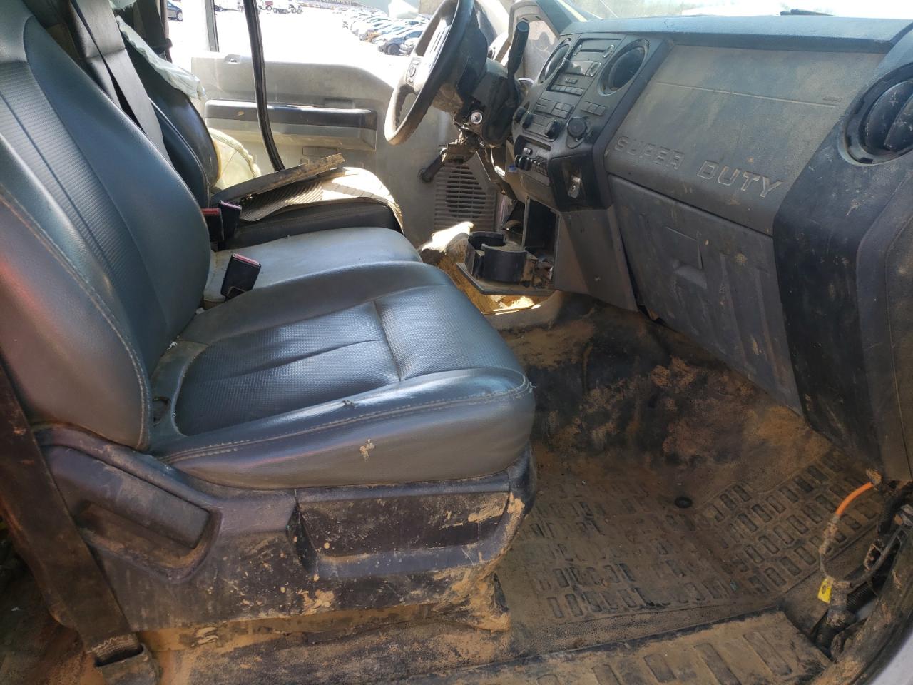 Photo 5 from auction – 2012 FORD F350 SUPER with VIN 1FD8W3HT0CEB68015