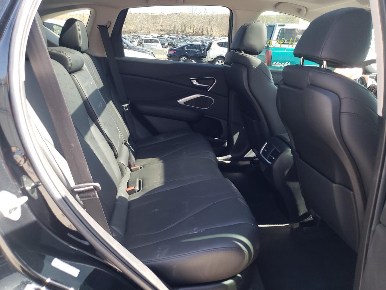Photo 6 from auction – 2021 ACURA RDX with VIN 5J8TC2H35ML008454