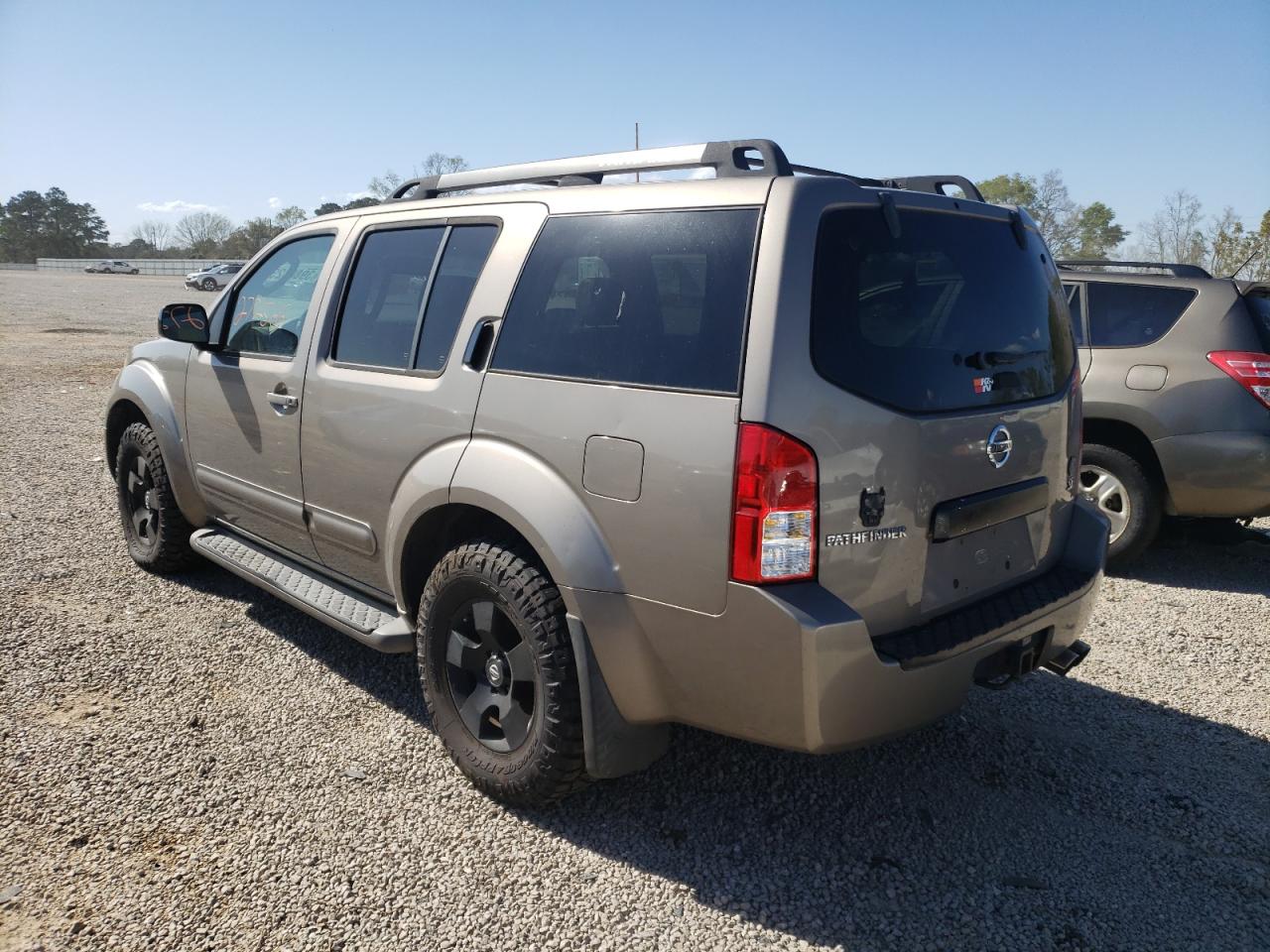 Photo 3 from auction – 2007 NISSAN PATHFINDER with VIN 5N1AR18U67C625322