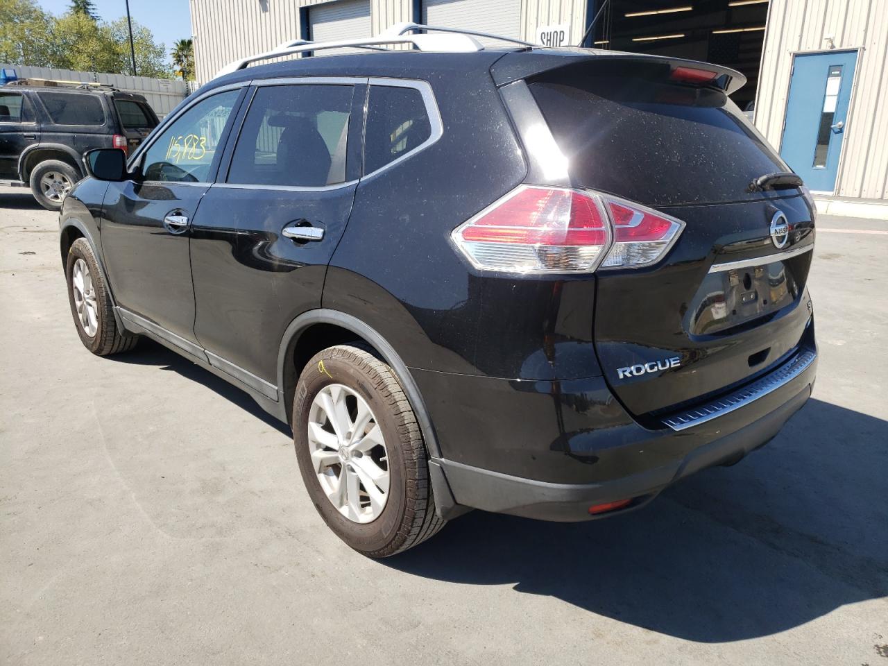 Photo 3 from auction – 2014 NISSAN ROGUE with VIN 5N1AT2MT7EC853976