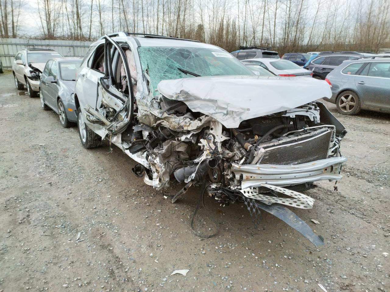 CHEVROLET EQUINOX LT 2014 with VIN 2GNFLHE30E6217945 - Photo from auction