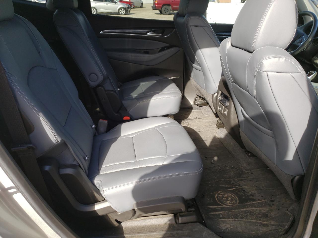 Photo 6 from auction – 2019 BUICK ENCLAVE PR with VIN 5GAEVBKW7KJ256039