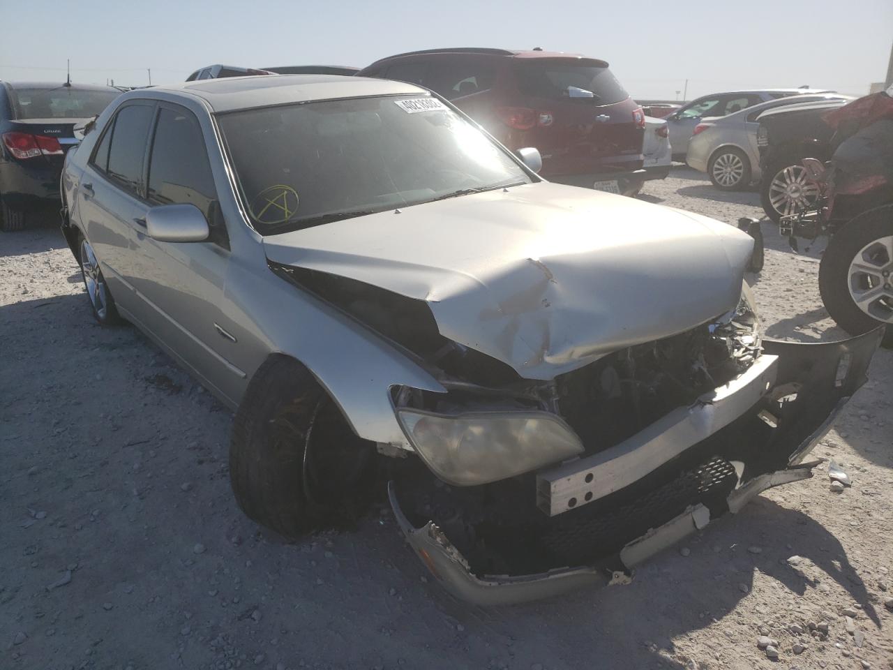 LEXUS IS 300 2002 with VIN JTHBD192220054425 - Photo from auction
