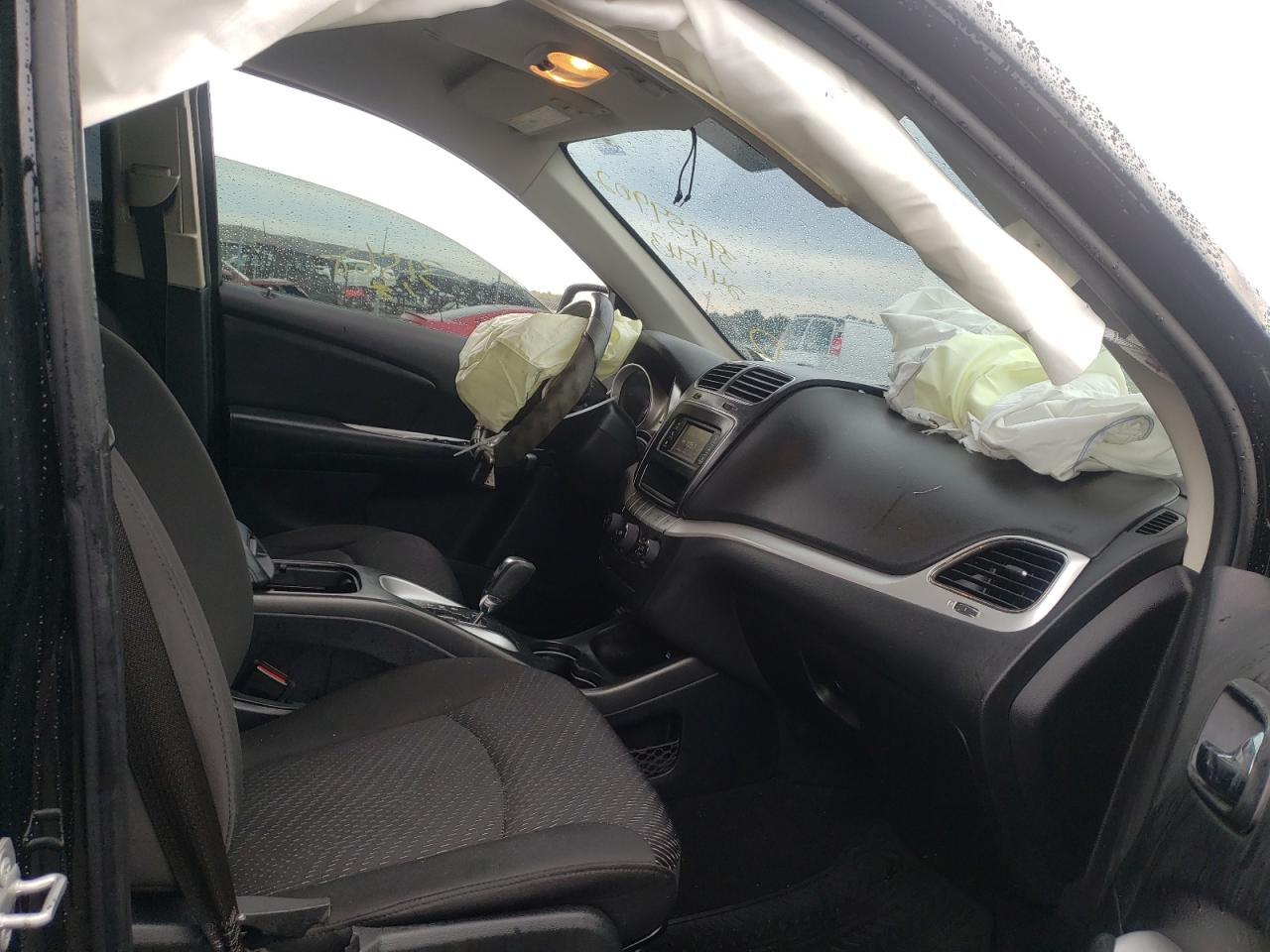 Photo 5 from auction – 2018 DODGE JOURNEY SE with VIN 3C4PDCAB1JT241543