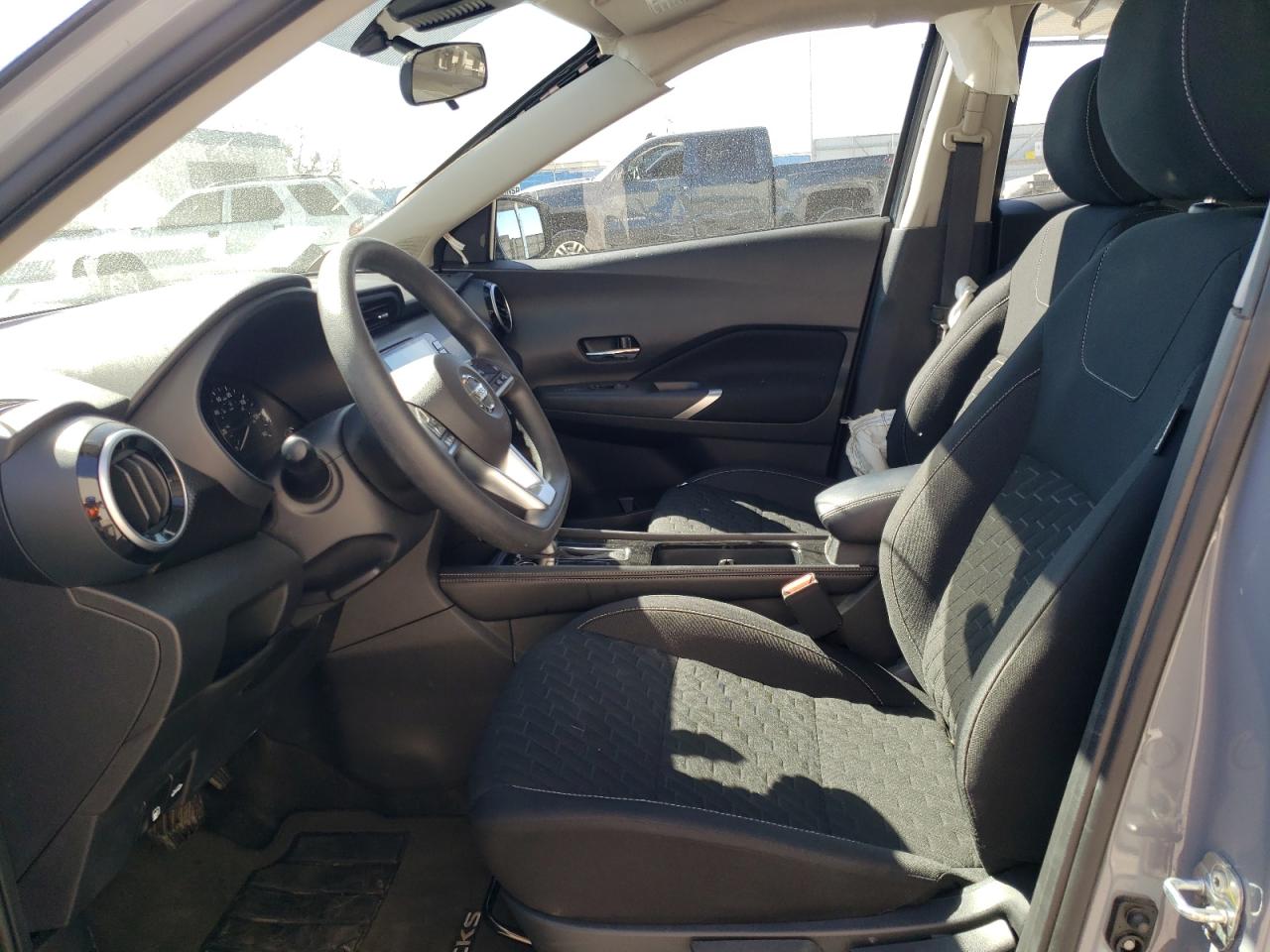 Photo 5 from auction – 2021 NISSAN KICKS S with VIN 3N1CP5CV8ML502022
