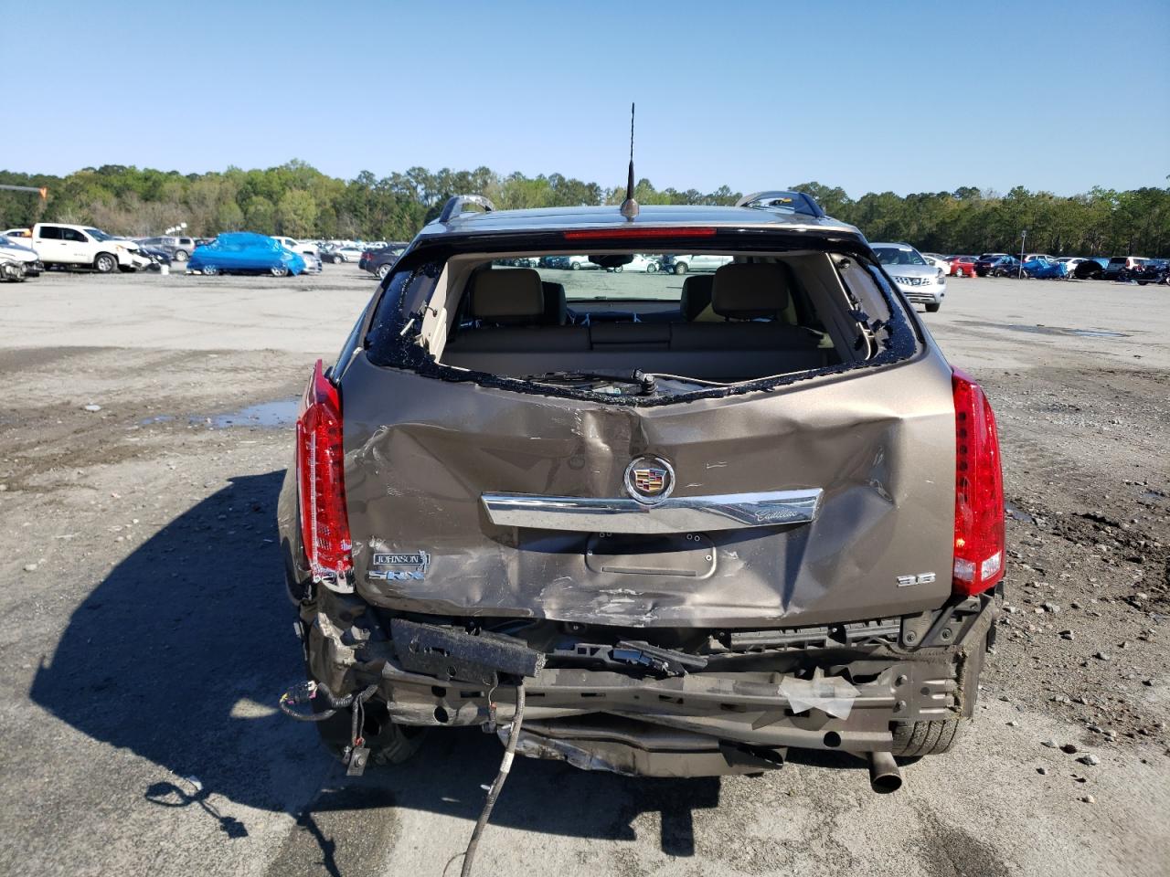 Photo 9 from auction – 2014 CADILLAC SRX PERFOR with VIN 3GYFNCE32ES610394