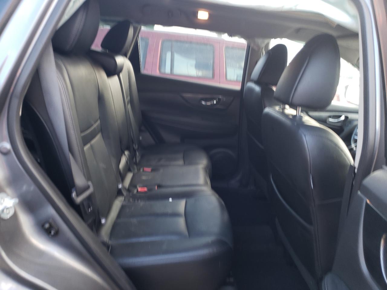 Photo 6 from auction – 2016 NISSAN ROGUE S with VIN 5N1AT2MT6GC856693