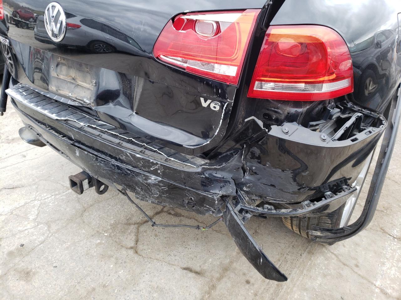 Photo 9 from auction – 2011 VOLKSWAGEN TOUAREG V6 with VIN WVGFF9BP6BD004259