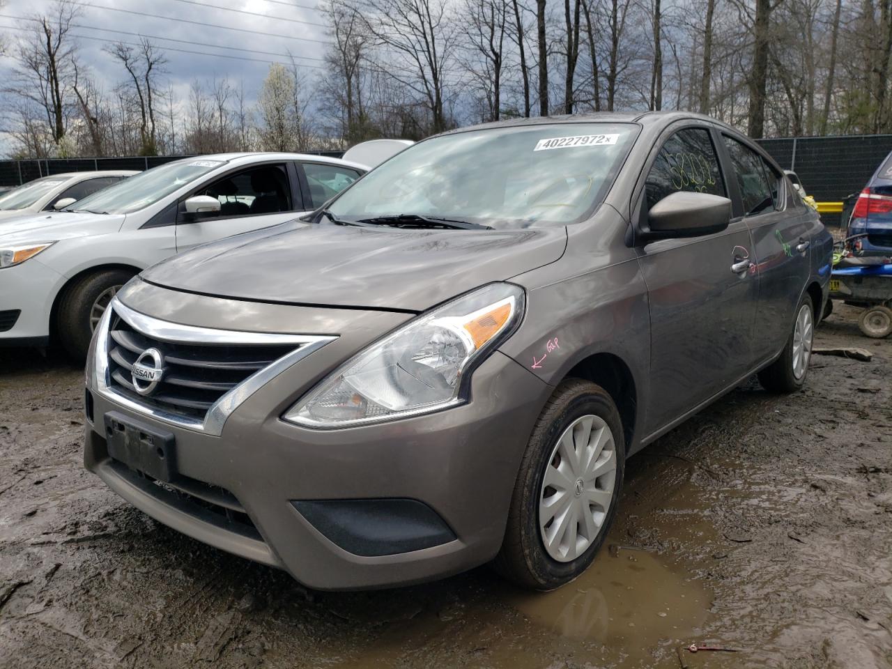 Фото 2 с аукциона – 2015 NISSAN VERSA S с VIN 3N1CN7AP1FL911939