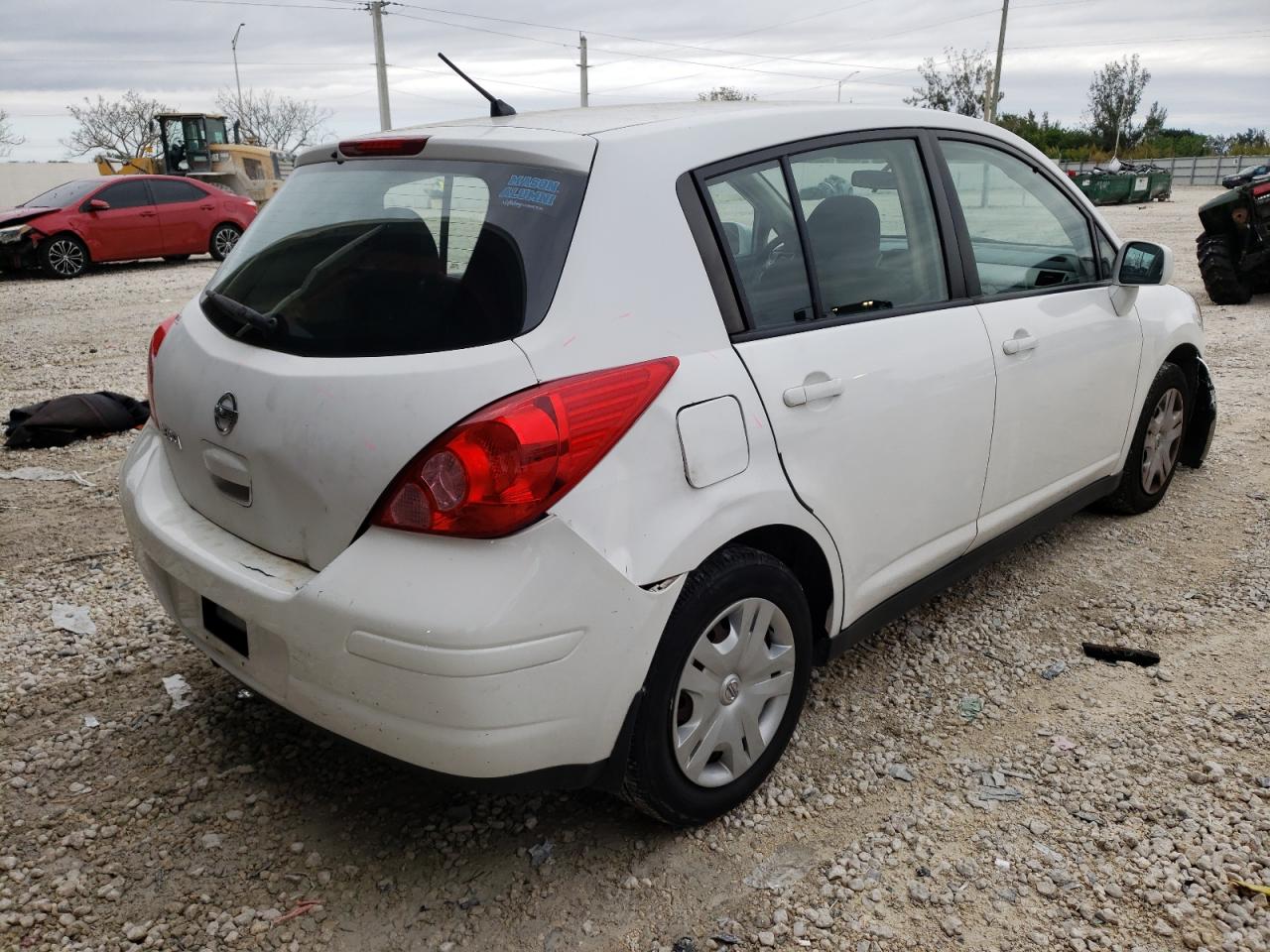 Photo 4 from auction – 2011 NISSAN VERSA S with VIN 3N1BC1CP5BL467406