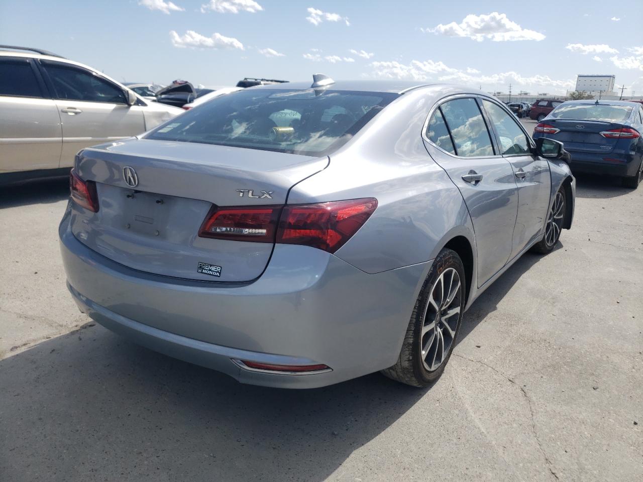 Photo 4 from auction – 2015 ACURA TLX with VIN 19UUB2F31FA025339