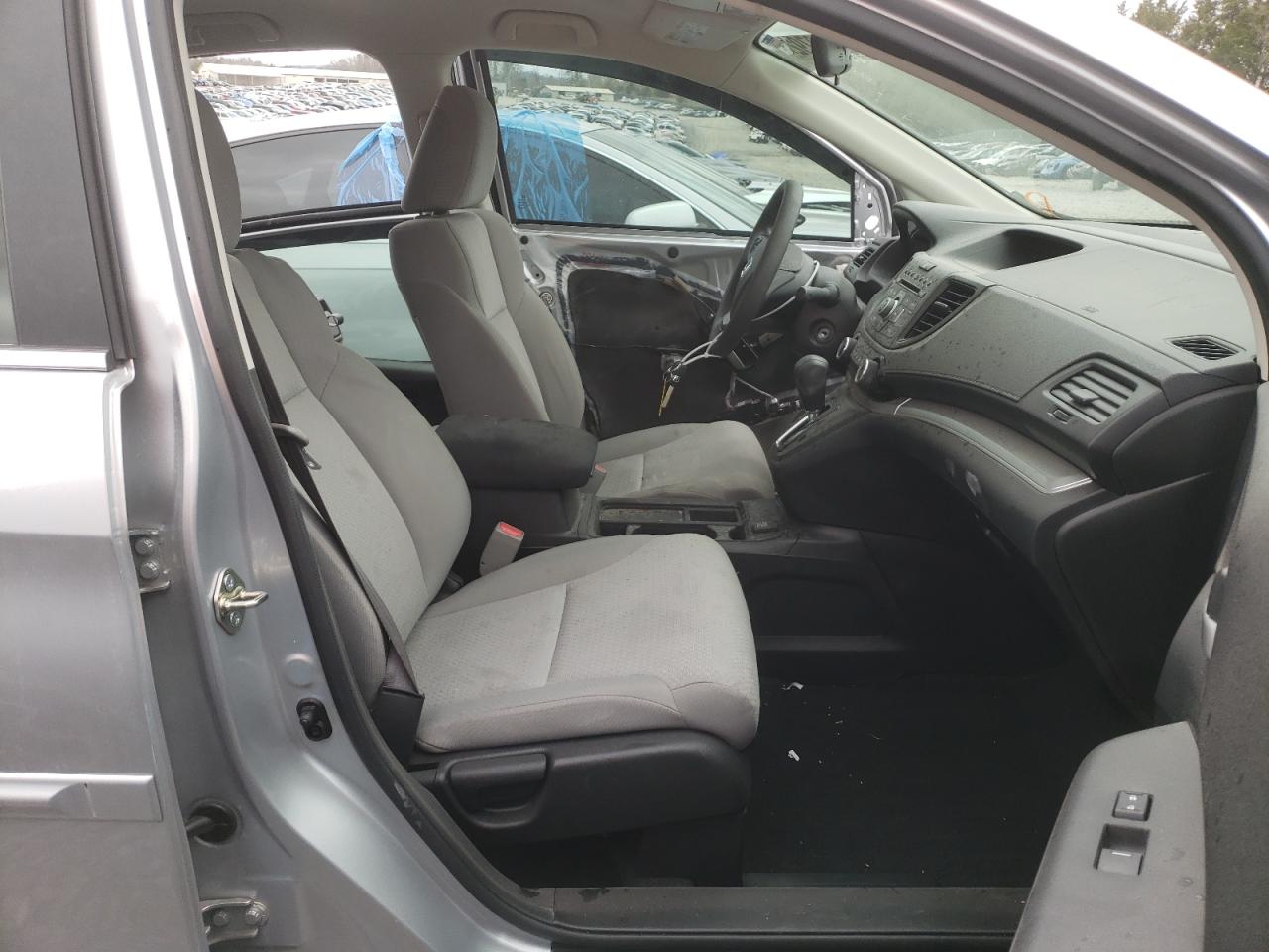 Photo 5 from auction – 2016 HONDA CR-V LX with VIN 2HKRM3H38GH535568