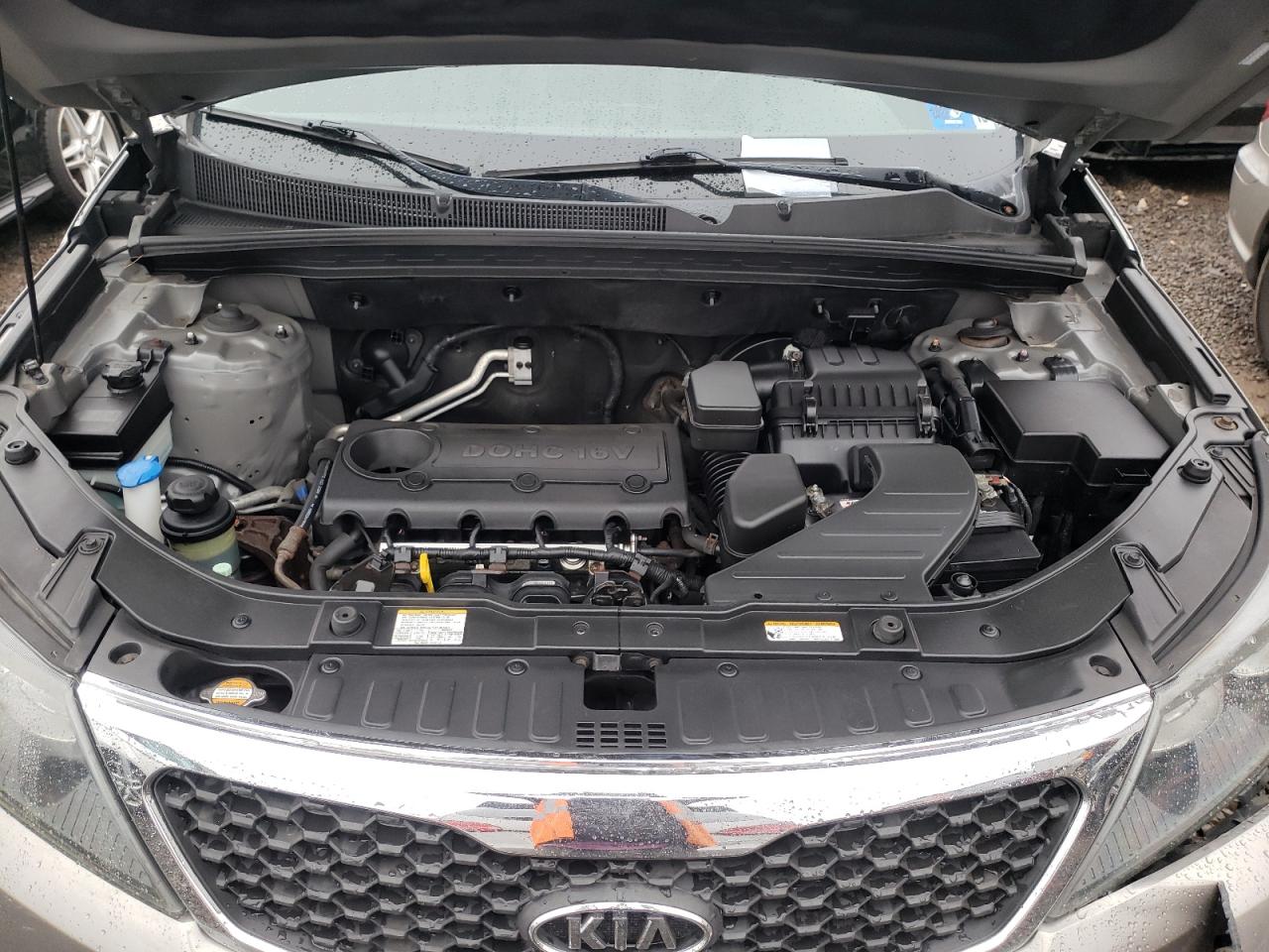 Photo 7 from auction – 2011 KIA SORENTO BA with VIN 5XYKTCA14BG085799