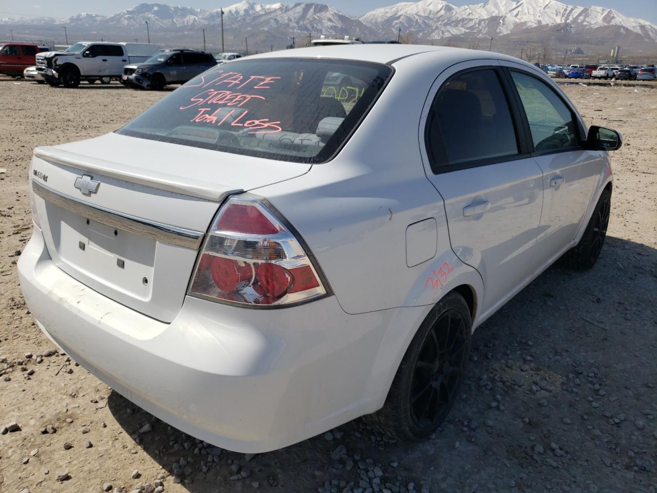 Photo 4 from auction – 2011 CHEVROLET AVEO LS with VIN KL1TD5DE2BB122166