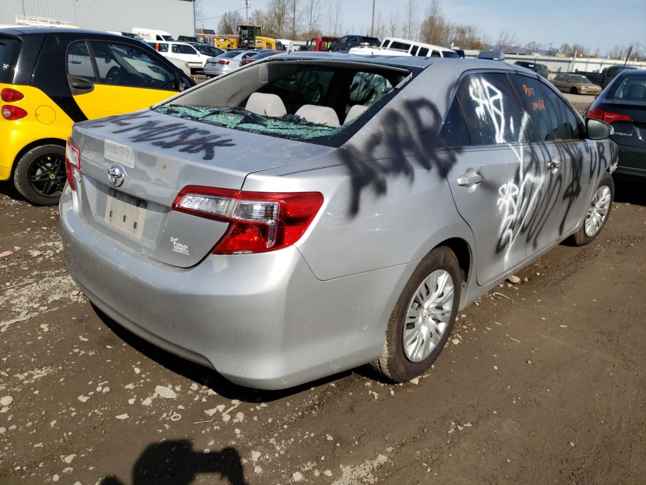 Photo 4 from auction – 2012 TOYOTA CAMRY BASE with VIN 4T1BF1FK3CU518134