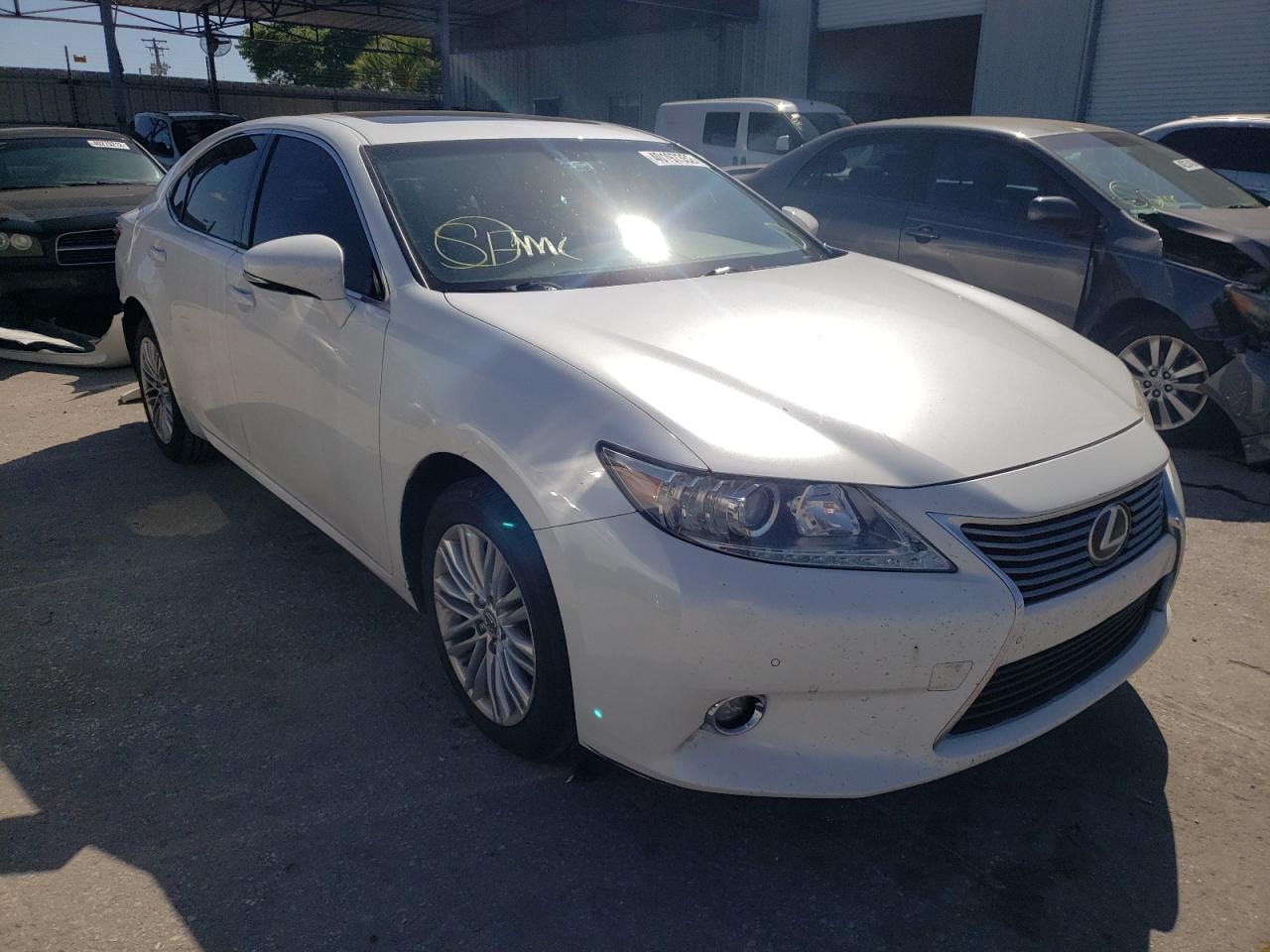 LEXUS ES 350 2014 with VIN JTHBK1GG1E2090488 - Photo from auction