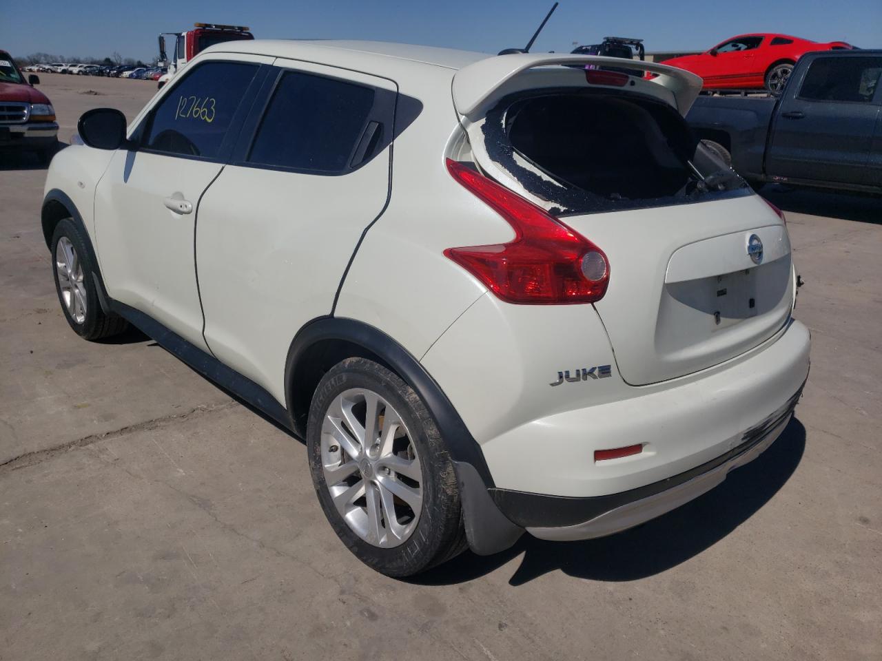 Photo 3 from auction – 2012 NISSAN JUKE S with VIN JN8AF5MR8CT114277